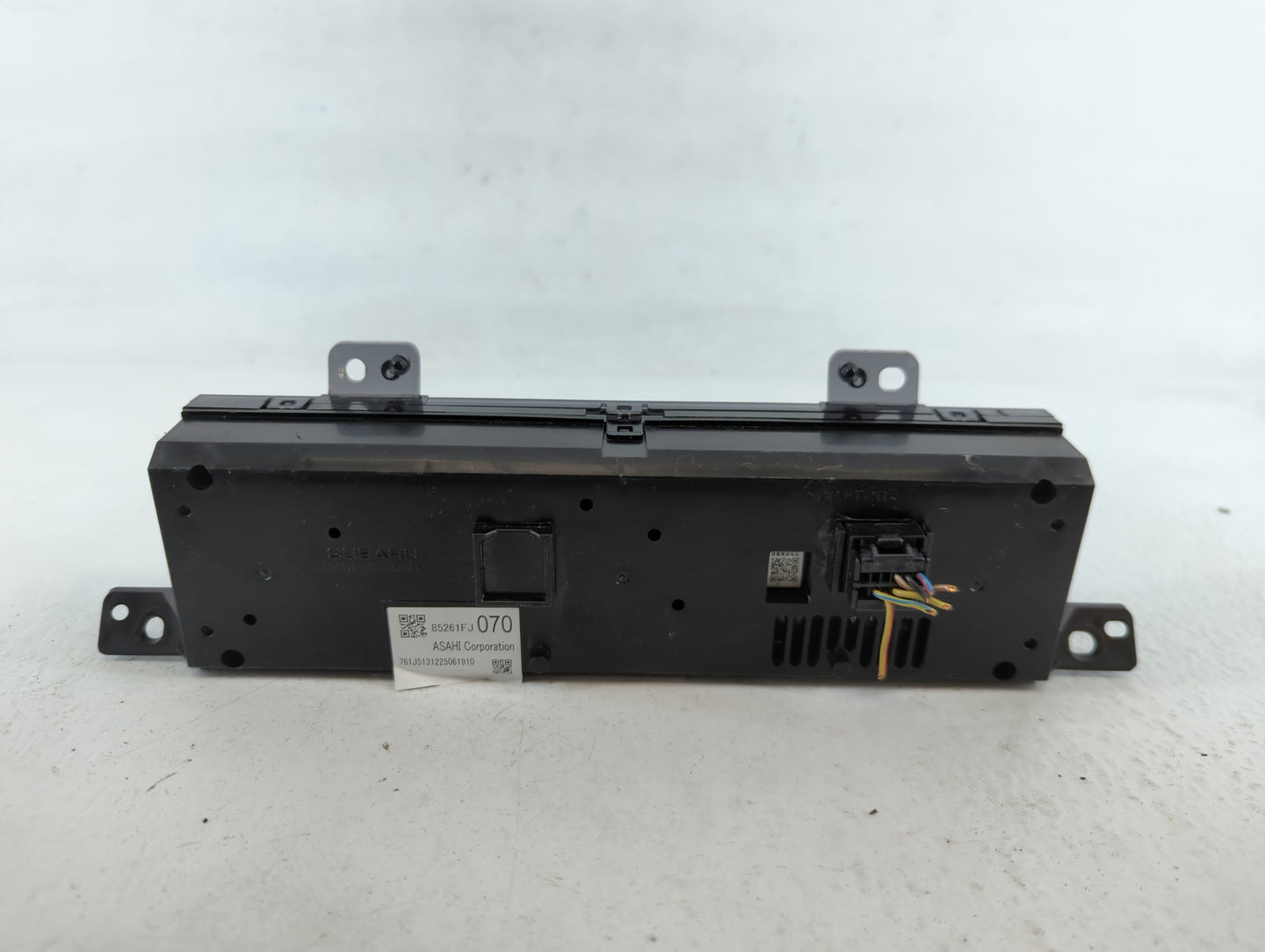 2014 Subaru Impreza Climate Control Module Temperature AC/Heater Replacement P/N:85261FJ070 Fits OEM Used Auto Parts - Oemus