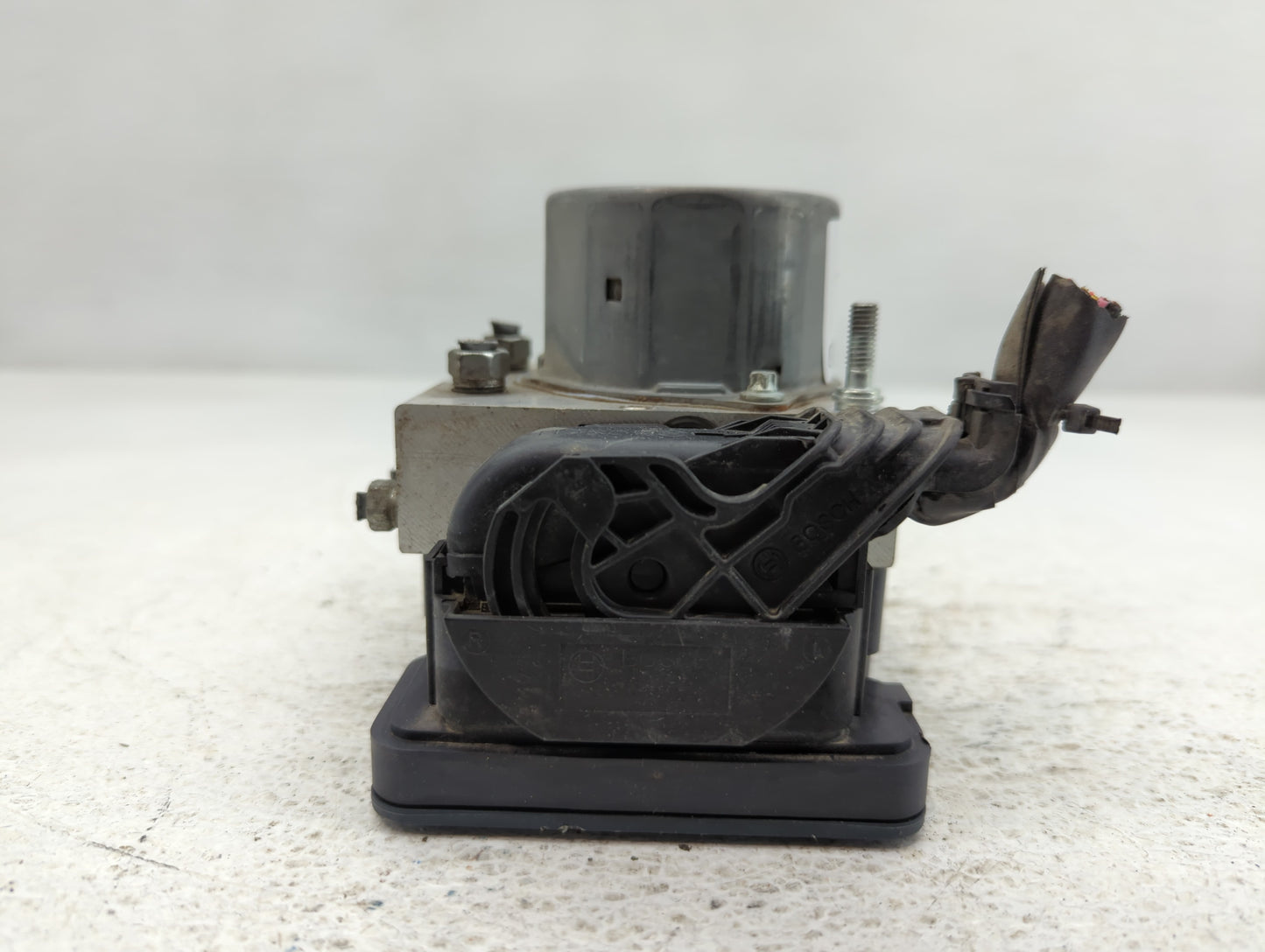 2013-2014 Subaru Impreza ABS Pump Control Module Replacement P/N:269 529 27536F J190 Fits Fits 2013 2014 OEM Used Auto Parts