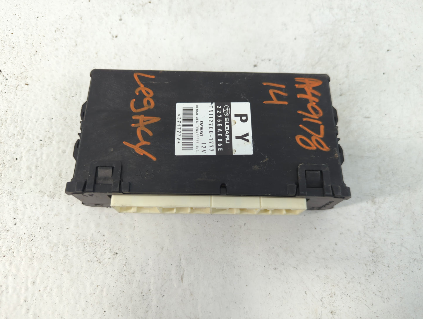 2013-2014 Subaru Legacy PCM Engine Control Computer ECU ECM PCU OEM P/N:22765AE06E Fits Fits 2013 2014 OEM Used Auto Parts -