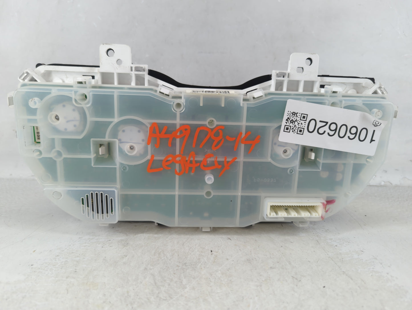 2013-2014 Subaru Legacy Instrument Cluster Speedometer Gauges P/N:85004AJ01A Fits Fits 2013 2014 OEM Used Auto Parts - Oemus