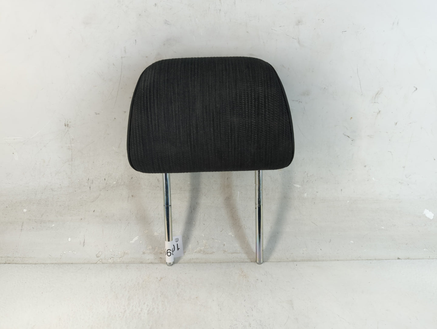 2013-2014 Subaru Legacy Headrest Head Rest Rear Seat Fits Fits 2013 2014 OEM Used Auto Parts - Oemusedautoparts1.com