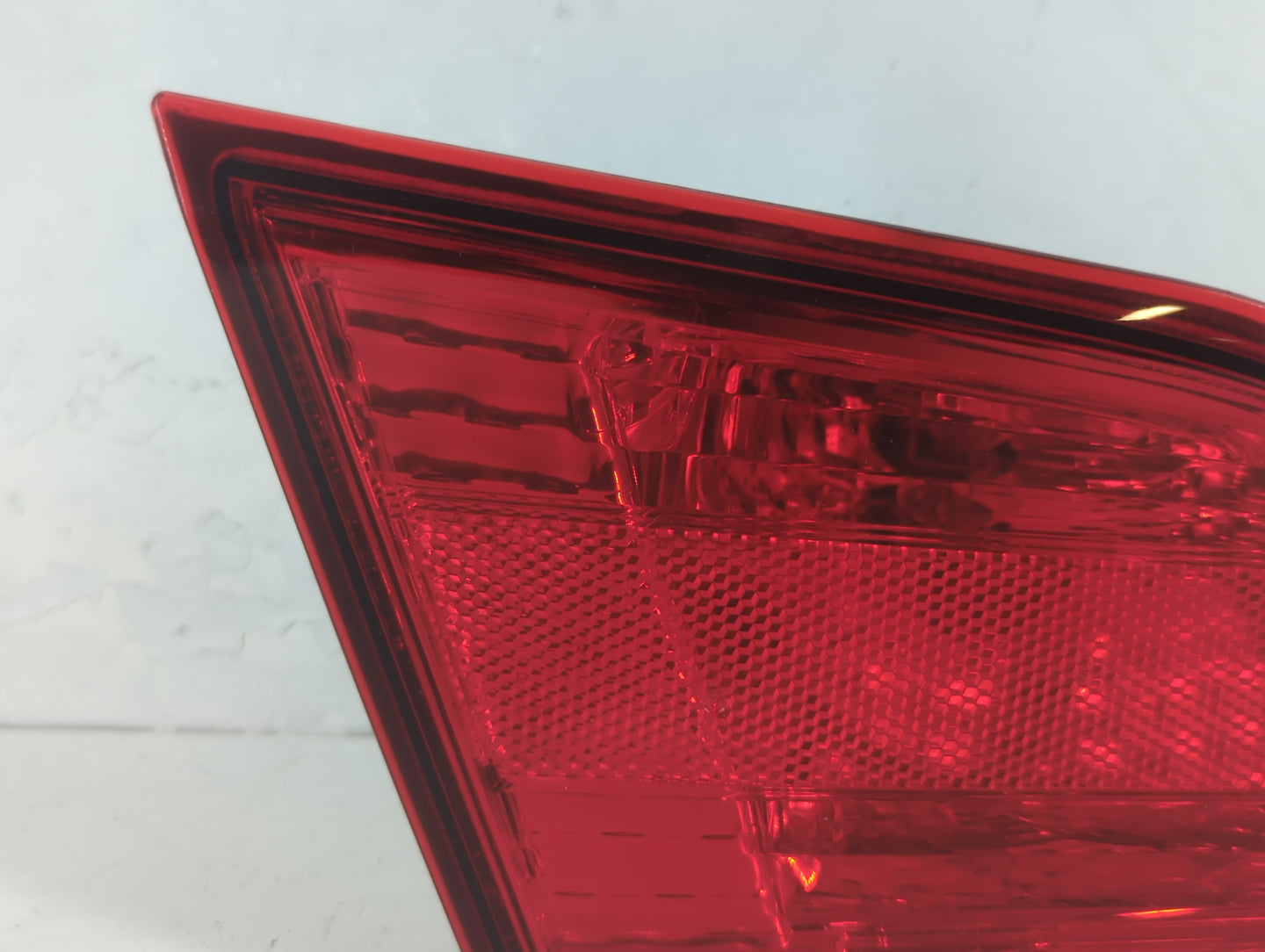 2010-2014 Subaru Legacy Tail Light Assembly Driver Left OEM P/N:2PA 946 099 Fits Fits 2010 2011 2012 2013 2014 OEM Used Auto