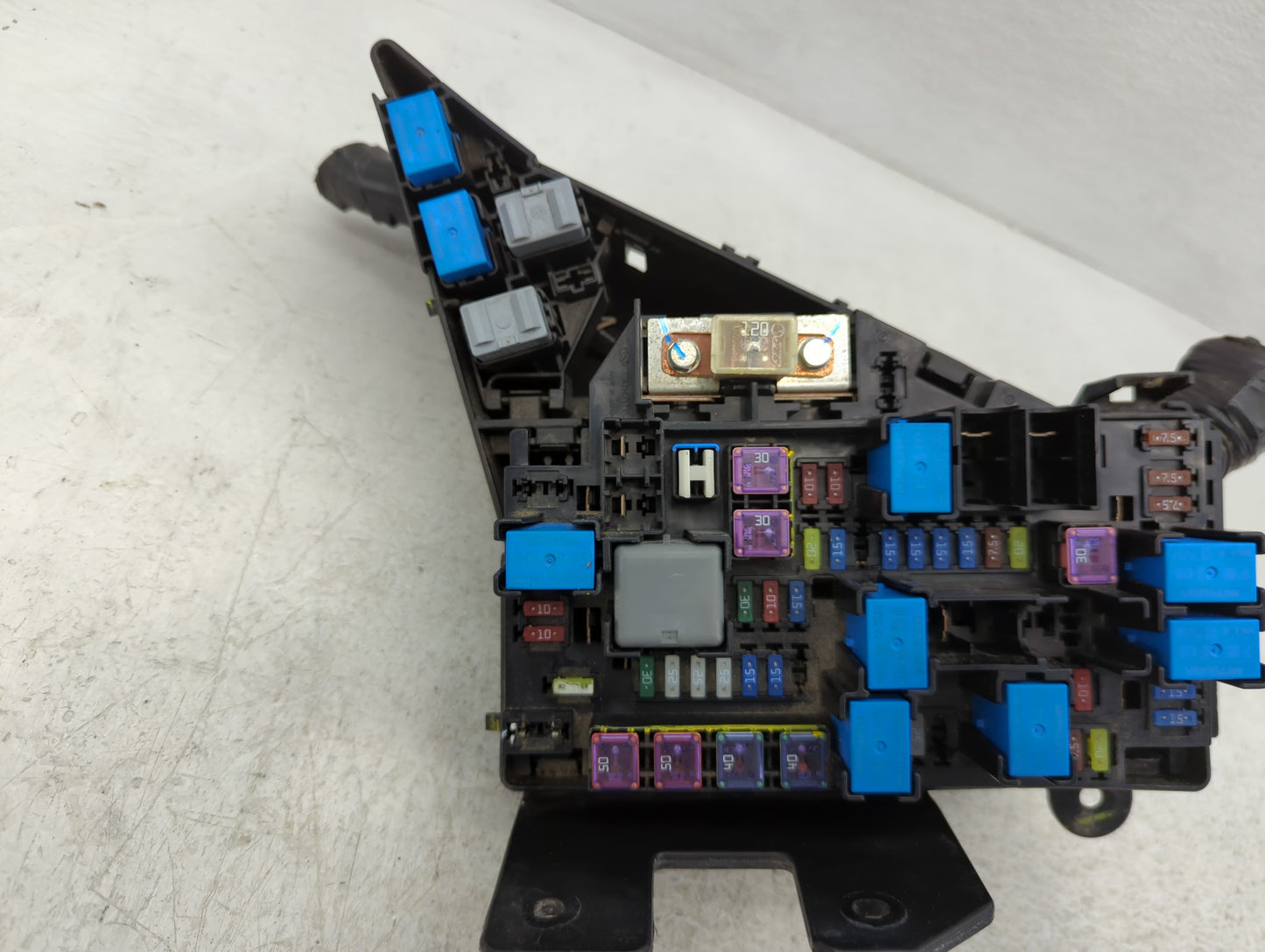 2010-2014 Subaru Legacy Fusebox Fuse Box Panel Relay Module P/N:MB503202B Fits Fits 2010 2011 2012 2013 2014 OEM Used Auto P