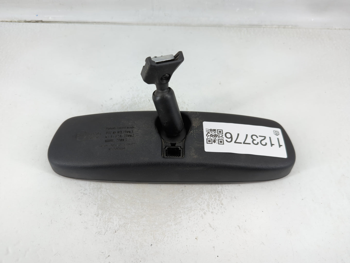 2010-2019 Subaru Legacy Interior Rear View Mirror Replacement OEM P/N:E11015894 Fits OEM Used Auto Parts - Oemusedautoparts1