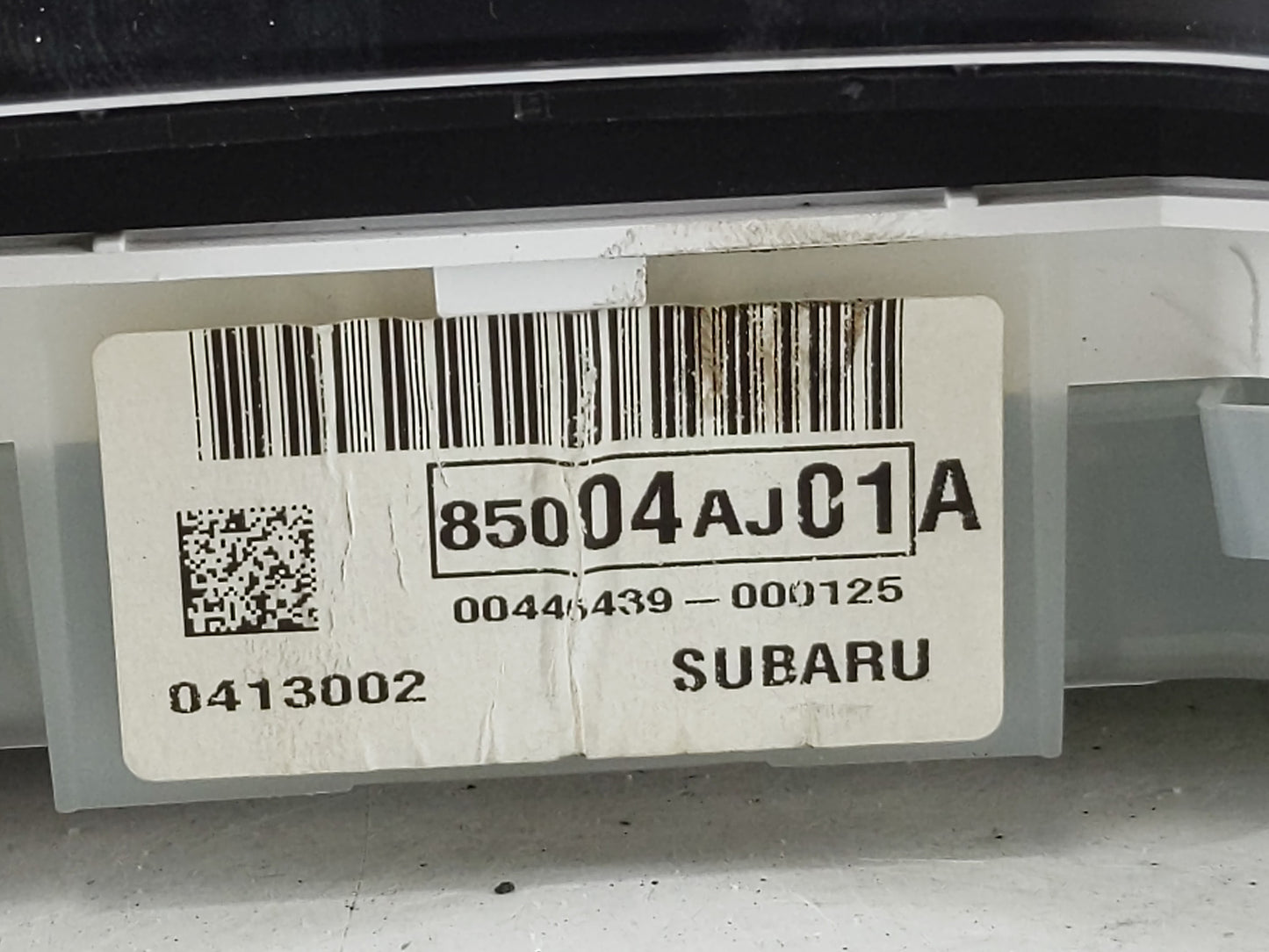 2013-2014 Subaru Legacy Instrument Cluster Speedometer Gauges P/N:85004AJ01A Fits Fits 2013 2014 OEM Used Auto Parts - Oemus