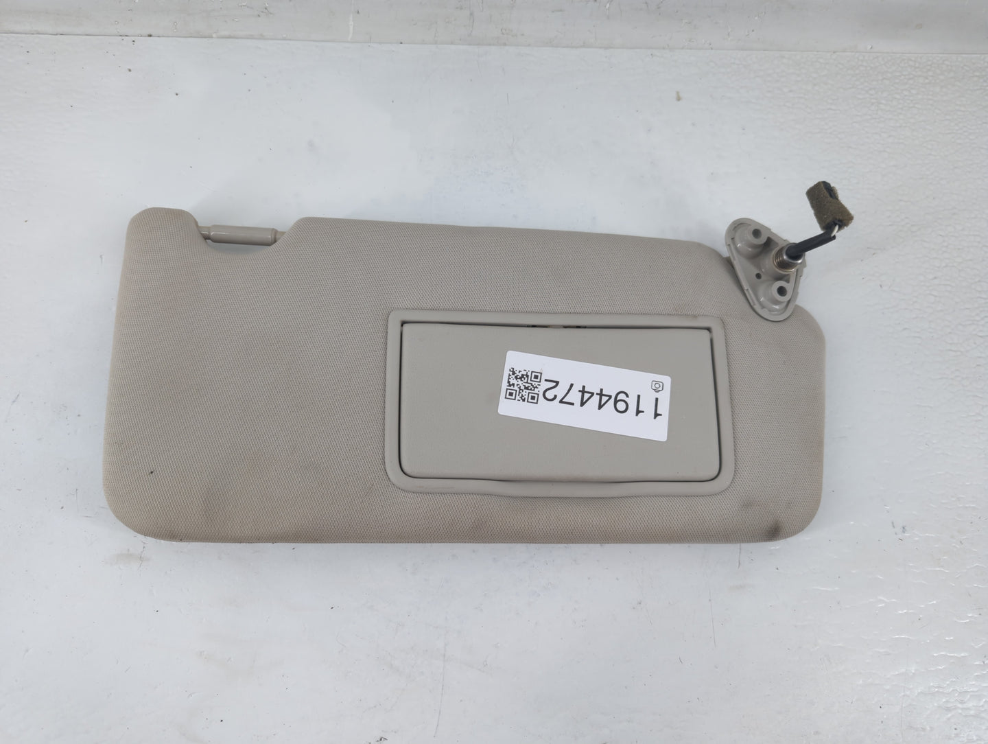 2010-2014 Subaru Legacy Sun Visor Shade Replacement Passenger Right Mirror Fits Fits 2010 2011 2012 2013 2014 OEM Used Auto 