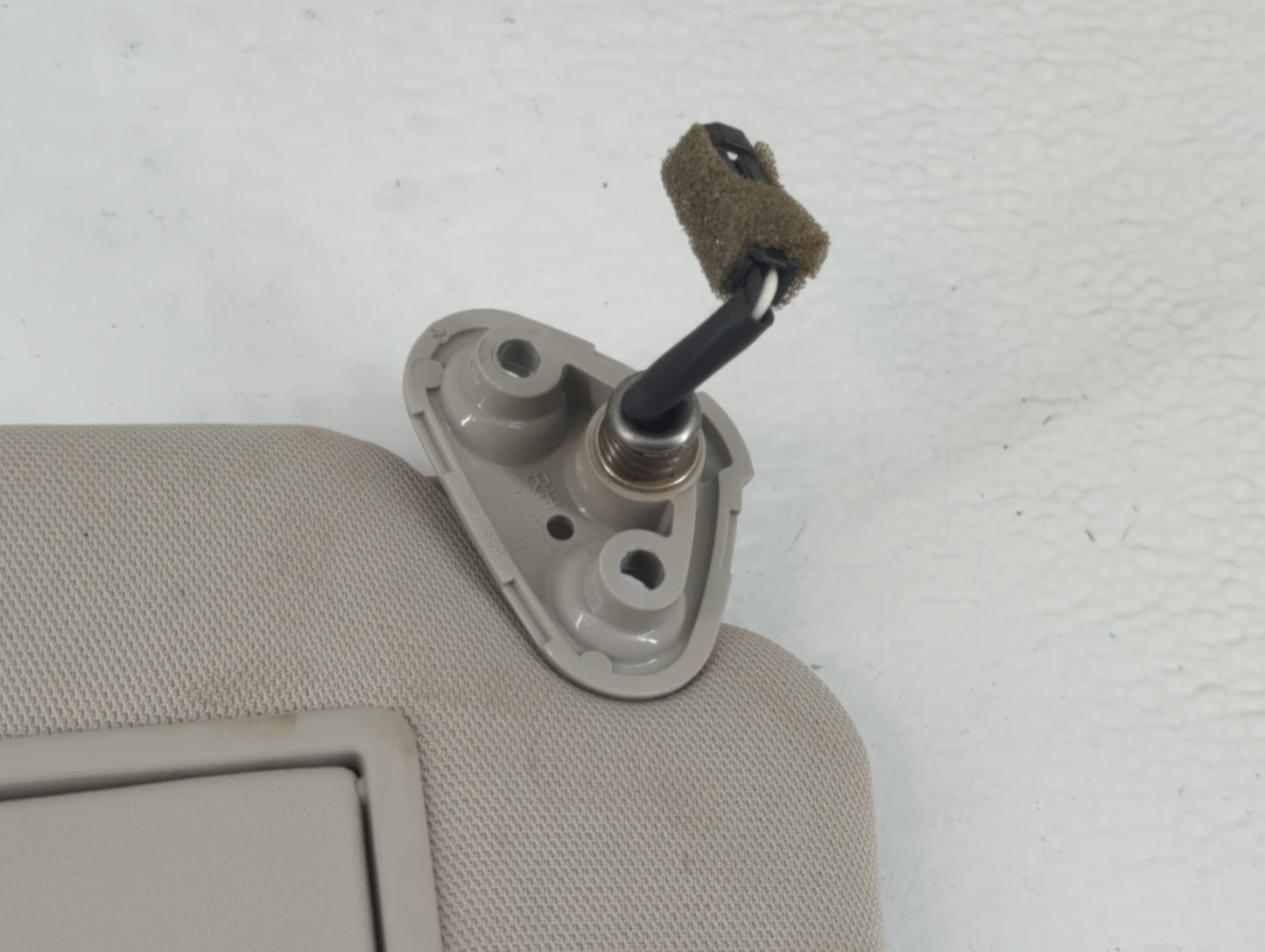 2010-2014 Subaru Legacy Sun Visor Shade Replacement Passenger Right Mirror Fits Fits 2010 2011 2012 2013 2014 OEM Used Auto 