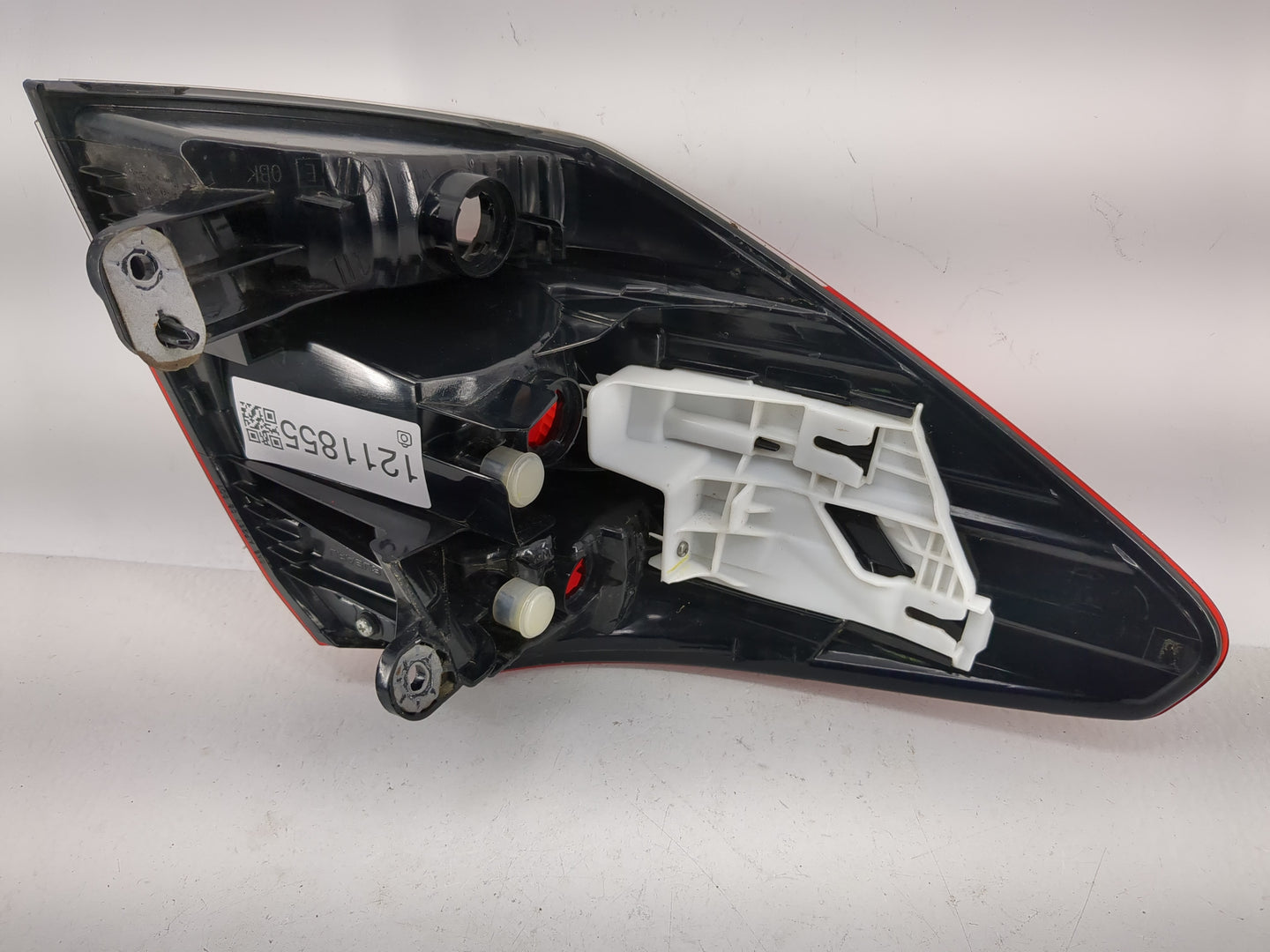 2010-2013 Subaru Legacy Tail Light Assembly Passenger Right OEM P/N: Fits Fits 2010 2011 2012 2013 OEM Used Auto Parts - Oem