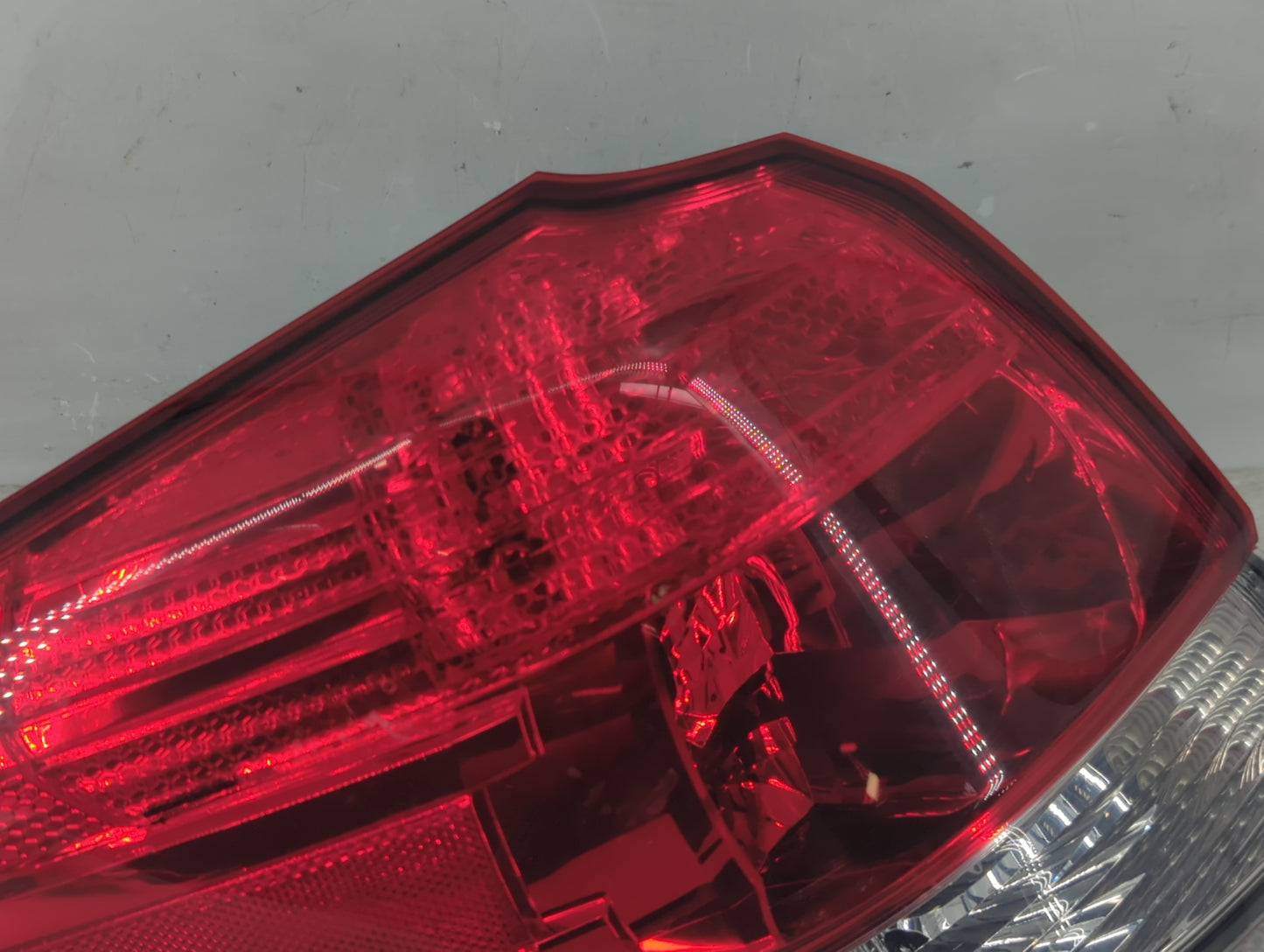 2010-2013 Subaru Legacy Tail Light Assembly Driver Left OEM P/N:2XL 946 093 Fits Fits 2010 2011 2012 2013 OEM Used Auto Part