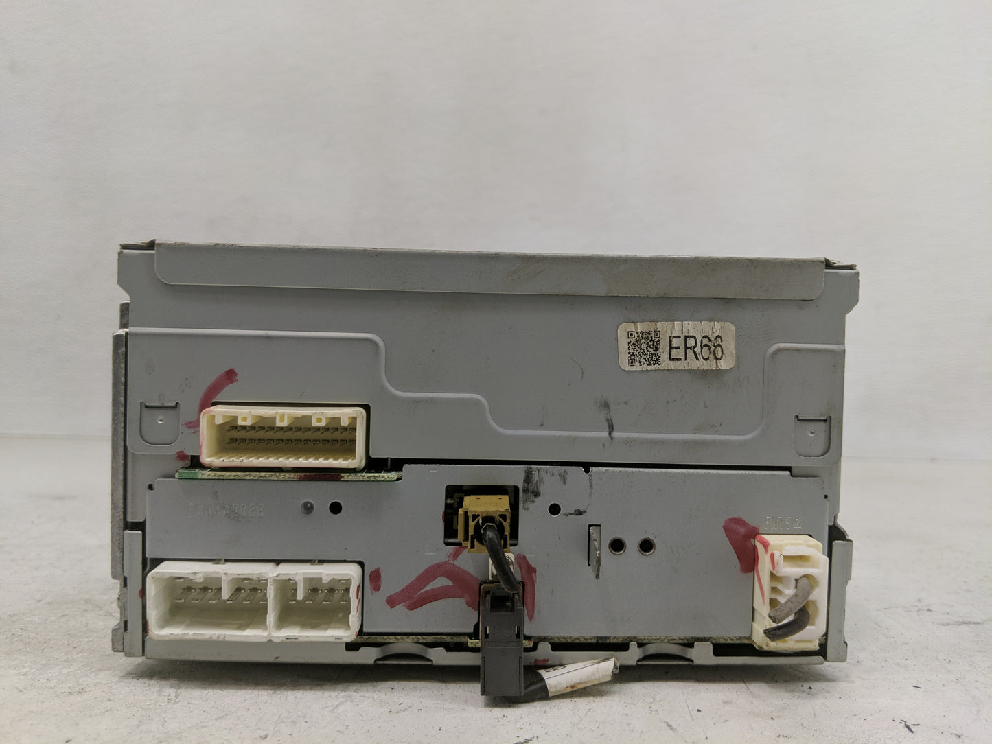 2013-2014 Subaru Legacy Radio AM FM Cd Player Receiver Replacement P/N:86201AJ66A Fits Fits 2013 2014 OEM Used Auto Parts - 