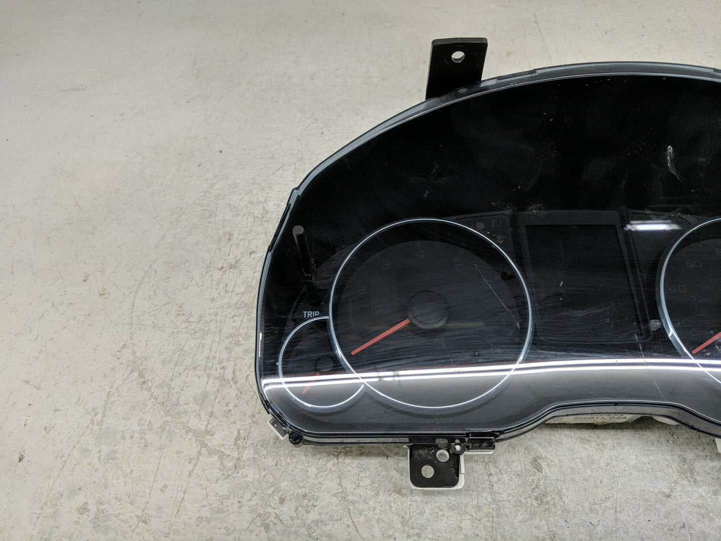 2014 Subaru Legacy Instrument Cluster Speedometer Gauges P/N:85001AJ04A Fits OEM Used Auto Parts - Oemusedautoparts1.com