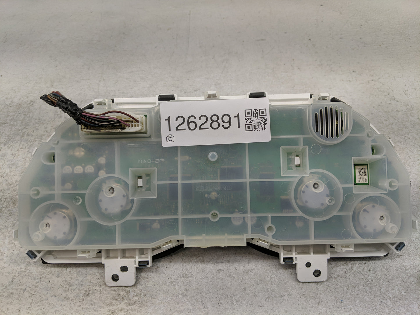 2014 Subaru Legacy Instrument Cluster Speedometer Gauges P/N:85001AJ04A Fits OEM Used Auto Parts - Oemusedautoparts1.com
