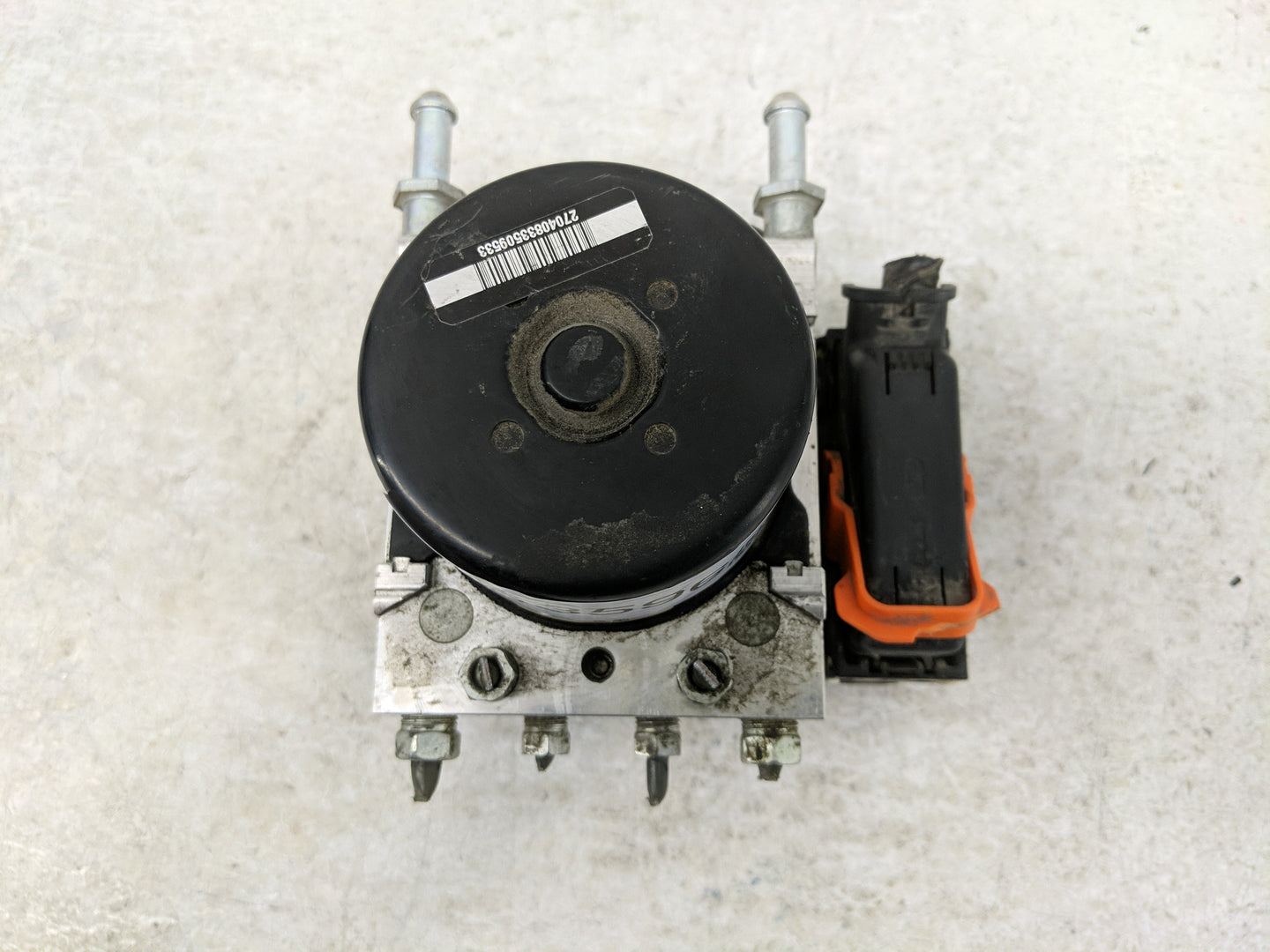 2013-2014 Subaru Legacy ABS Pump Control Module Replacement Fits Fits 2013 2014 OEM Used Auto Parts - Oemusedautoparts1.com