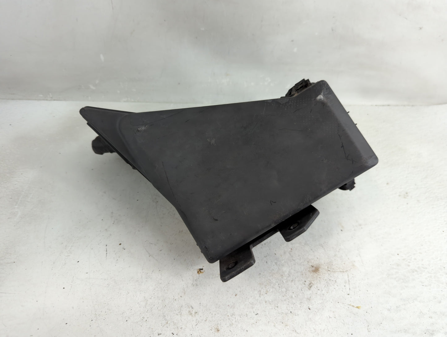 2010-2014 Subaru Legacy Fusebox Fuse Box Panel Relay Module P/N:MB503202B Fits Fits 2010 2011 2012 2013 2014 OEM Used Auto P