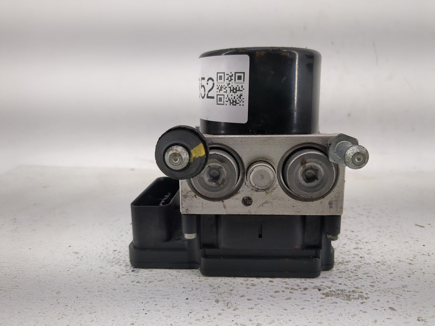 2013-2014 Subaru Legacy ABS Pump Control Module Replacement P/N:27536AJ03A Fits Fits 2013 2014 OEM Used Auto Parts - Oemused