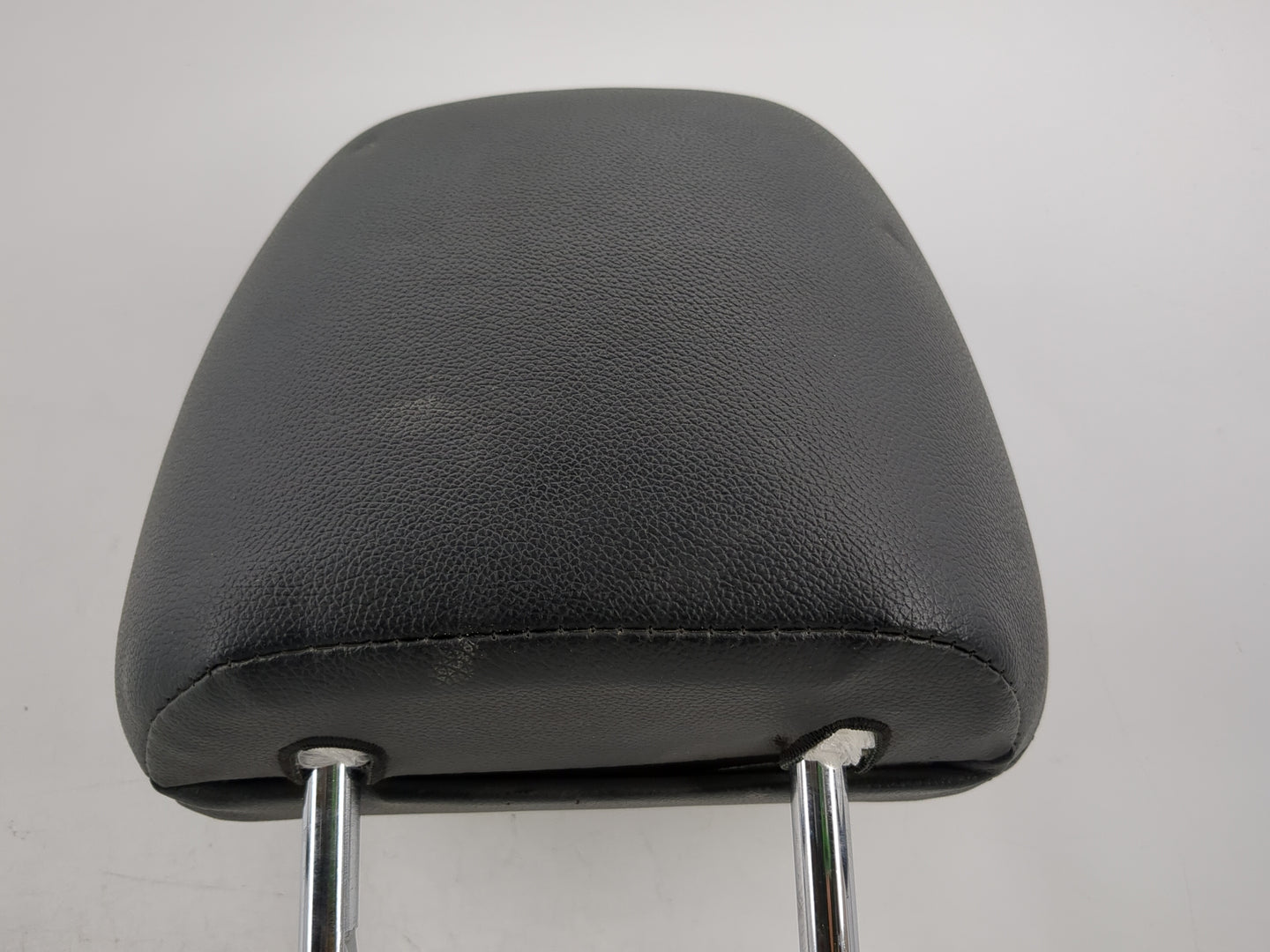 2013-2014 Subaru Legacy Headrest Head Rest Front Driver Passenger Seat Fits Fits 2013 2014 OEM Used Auto Parts - Oemusedauto
