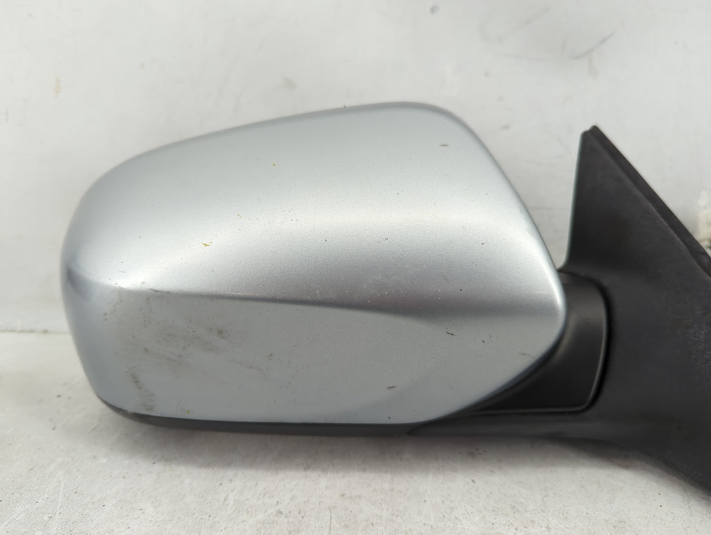 2011-2014 Subaru Legacy Passenger Side View Mirror - Right Door Mirror OEM Used - Oemusedautoparts1.com