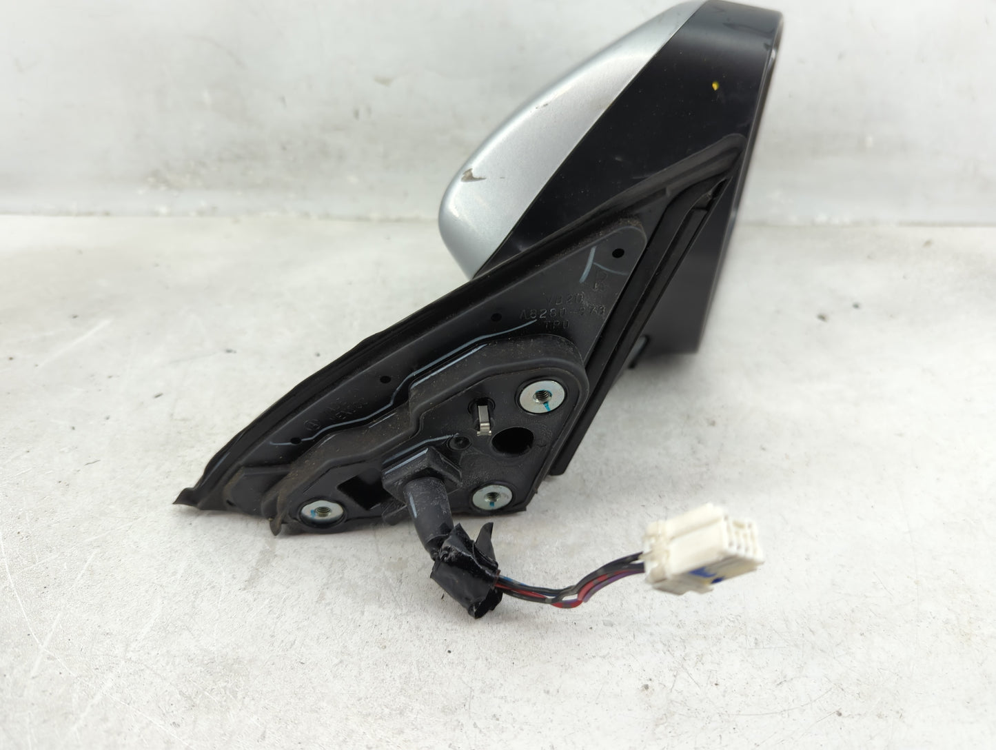 2011-2014 Subaru Legacy Passenger Side View Mirror - Right Door Mirror OEM Used - Oemusedautoparts1.com