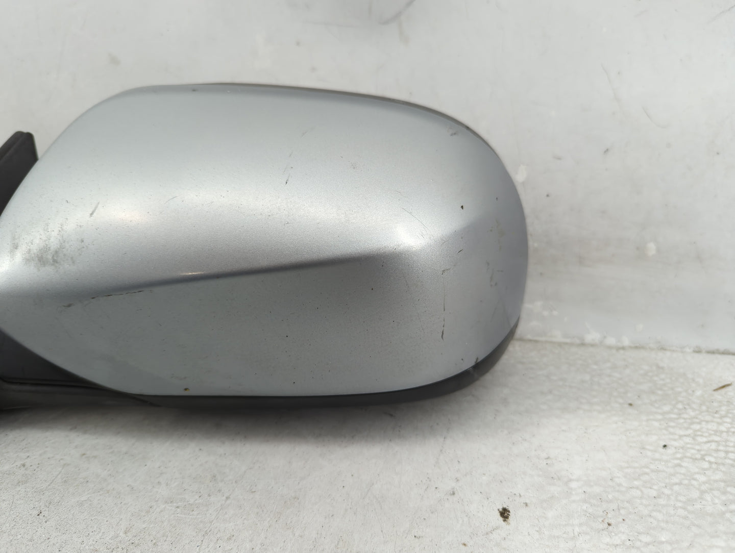2011-2014 Subaru Legacy Driver Left Side View Manual Door Mirror Silver - Oemusedautoparts1.com
