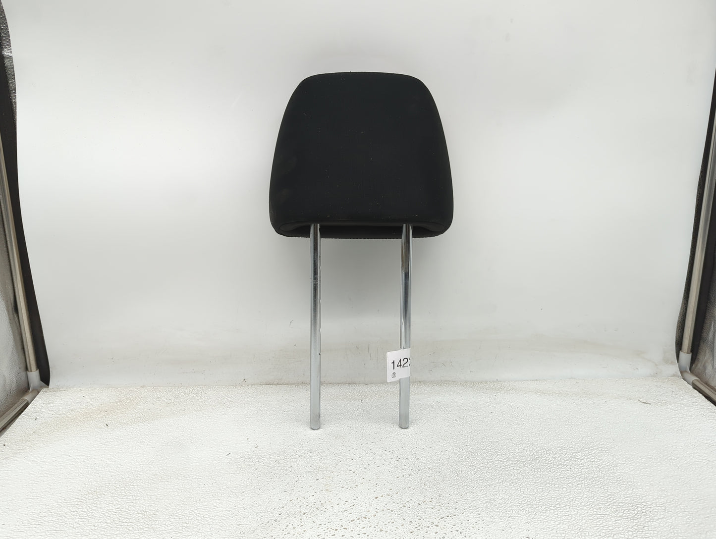 2013-2014 Subaru Legacy Headrest Head Rest Front Driver Seat Black - Oemusedautoparts1.com