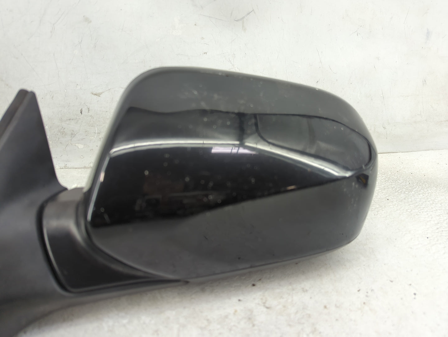 2011-2014 Subaru Legacy Driver Side View Mirror - Left Door Mirror OEM Used - Oemusedautoparts1.com