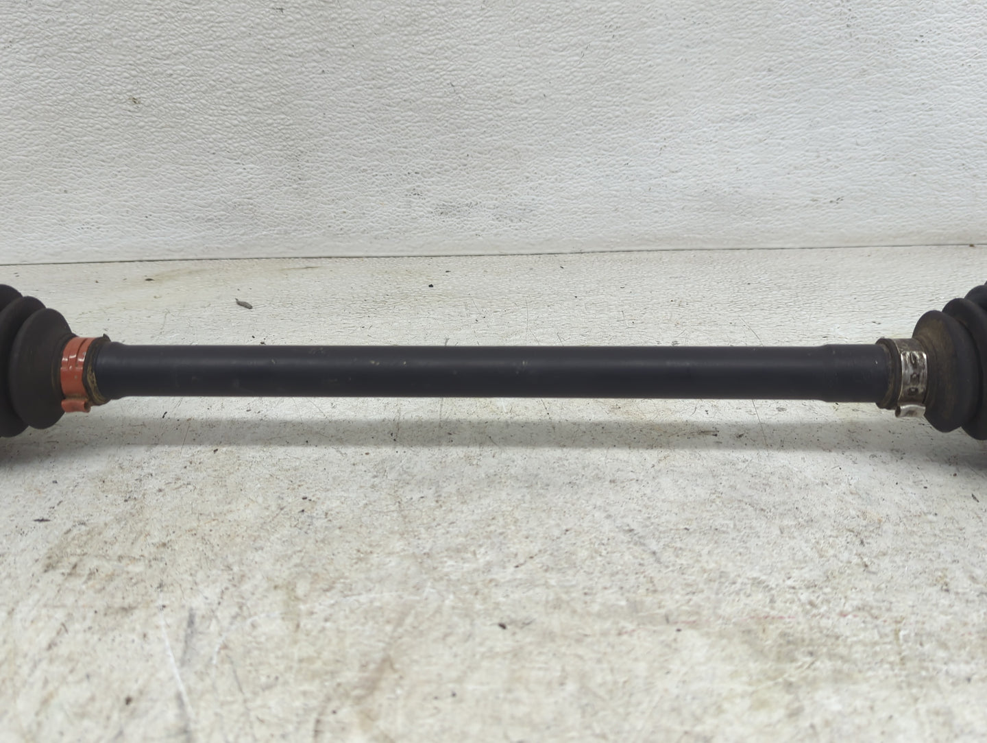 2010-2014 Subaru Legacy Axle Shaft Front Passenger Cv C/v - Oemusedautoparts1.com
