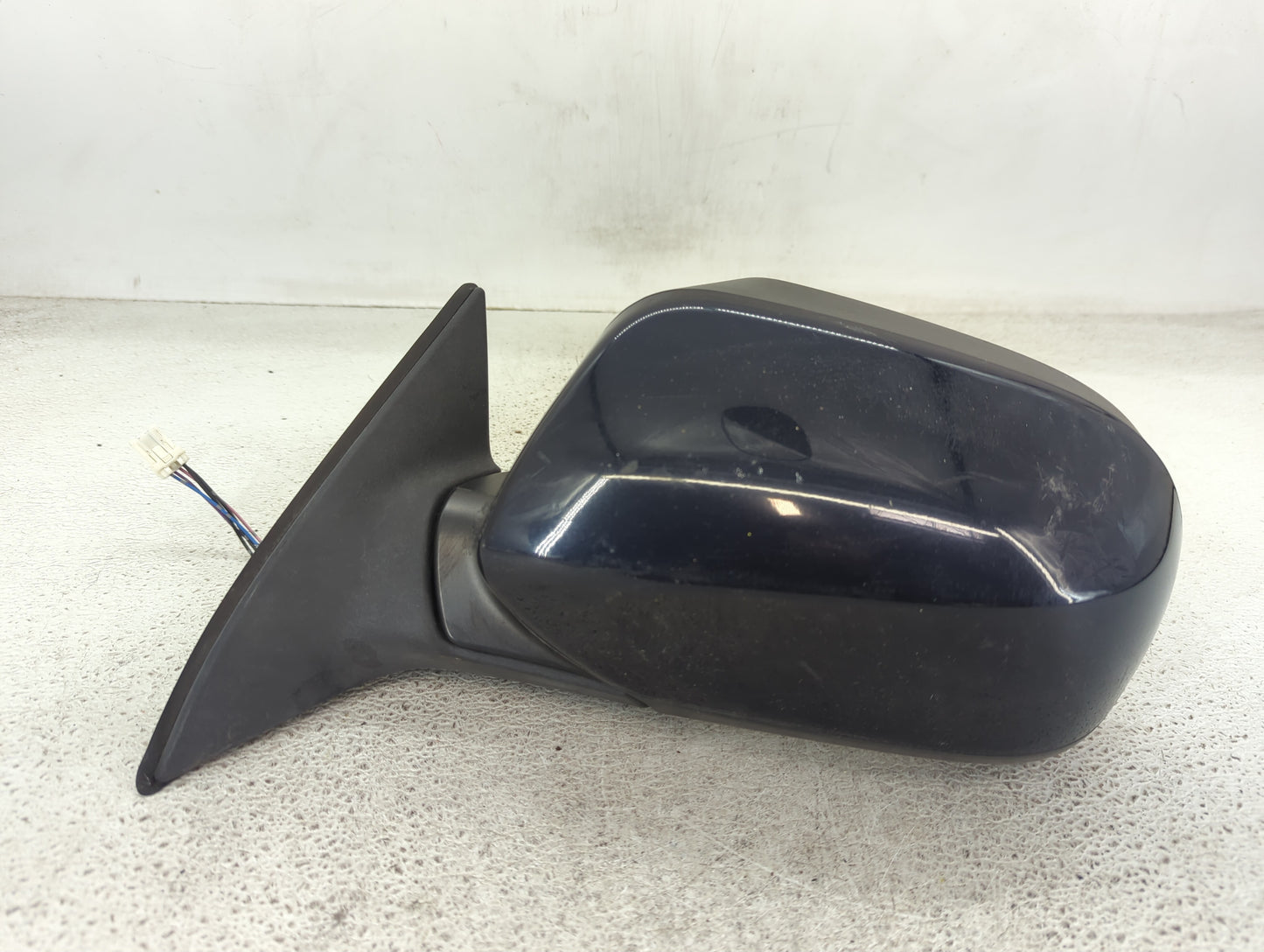 2011-2014 Subaru Legacy Driver Side View Mirror - Left Door Mirror OEM Used - Oemusedautoparts1.com
