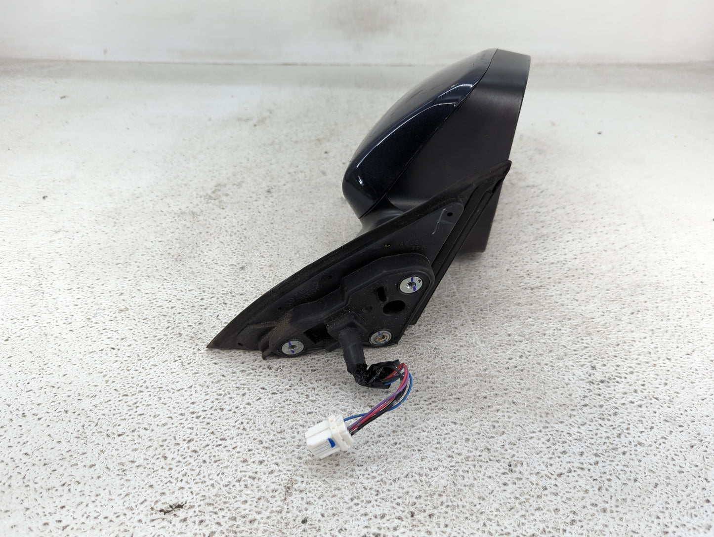 2011-2014 Subaru Legacy Passenger Side View Mirror - Right Door Mirror OEM Used - Oemusedautoparts1.com