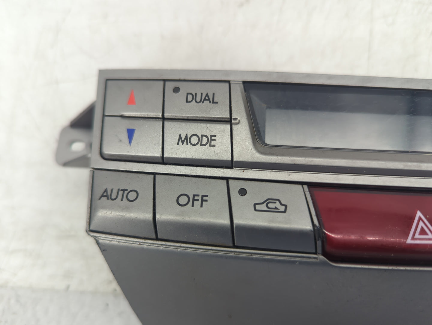 2010-2014 Subaru Legacy Climate Control Module Temperature AC/Heater Replacement P/N:A2C3160350000 72311AJ03A Fits OEM Used 