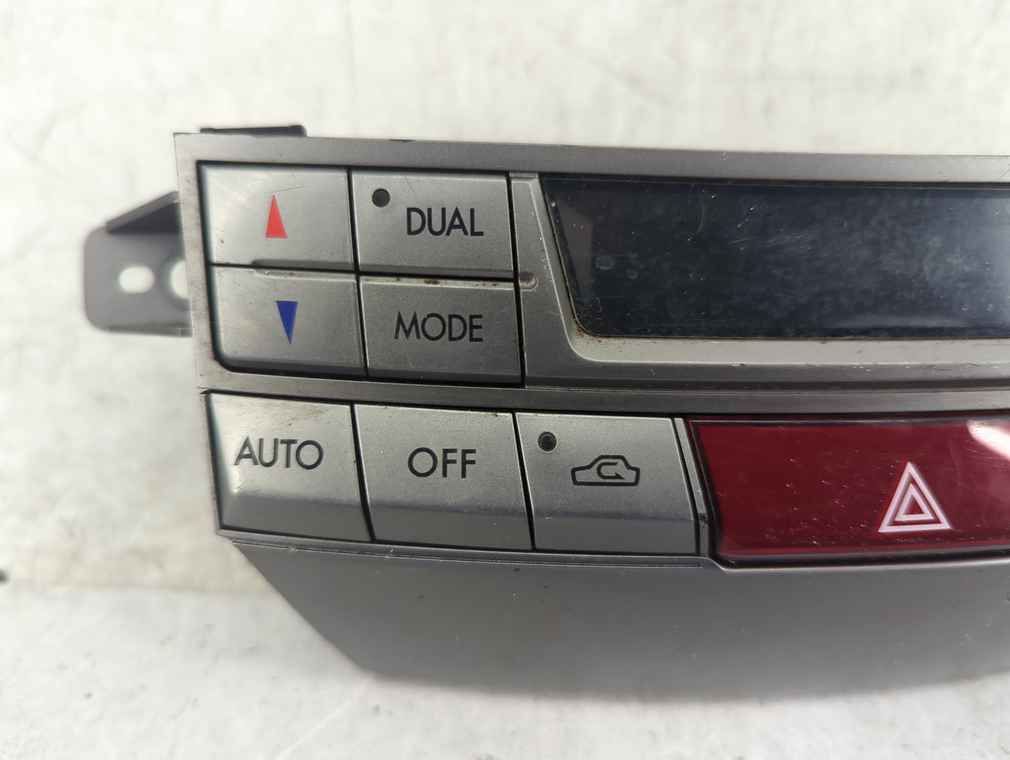 2010-2014 Subaru Legacy Climate Control Module Temperature AC/Heater Replacement P/N:A2C3160350000 72311AJ03A Fits OEM Used 