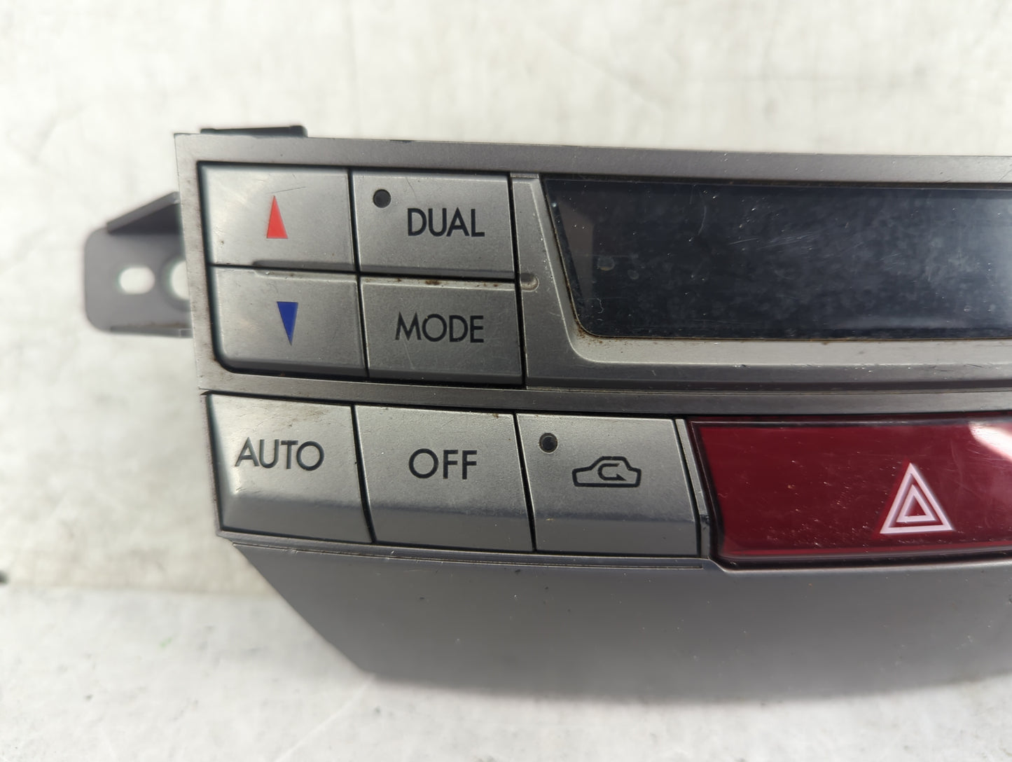 2010-2014 Subaru Legacy Climate Control Module Temperature AC/Heater Replacement P/N:A2C3160350000 72311AJ03A Fits OEM Used 