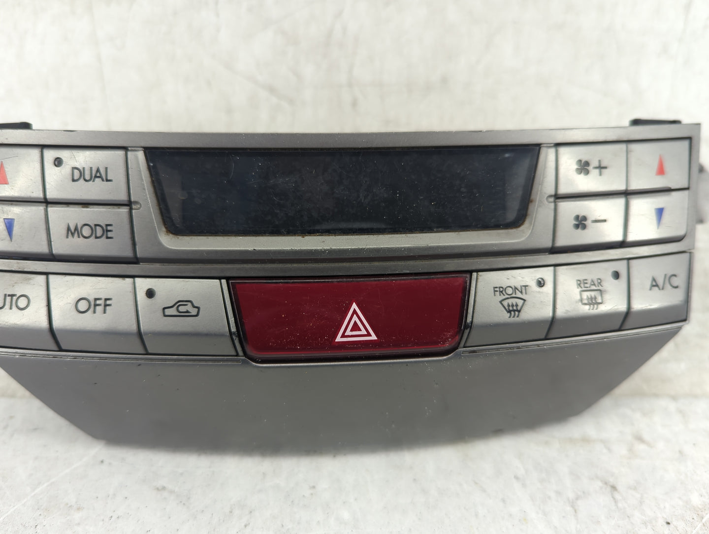 2010-2014 Subaru Legacy Climate Control Module Temperature AC/Heater Replacement P/N:A2C3160350000 72311AJ03A Fits OEM Used 