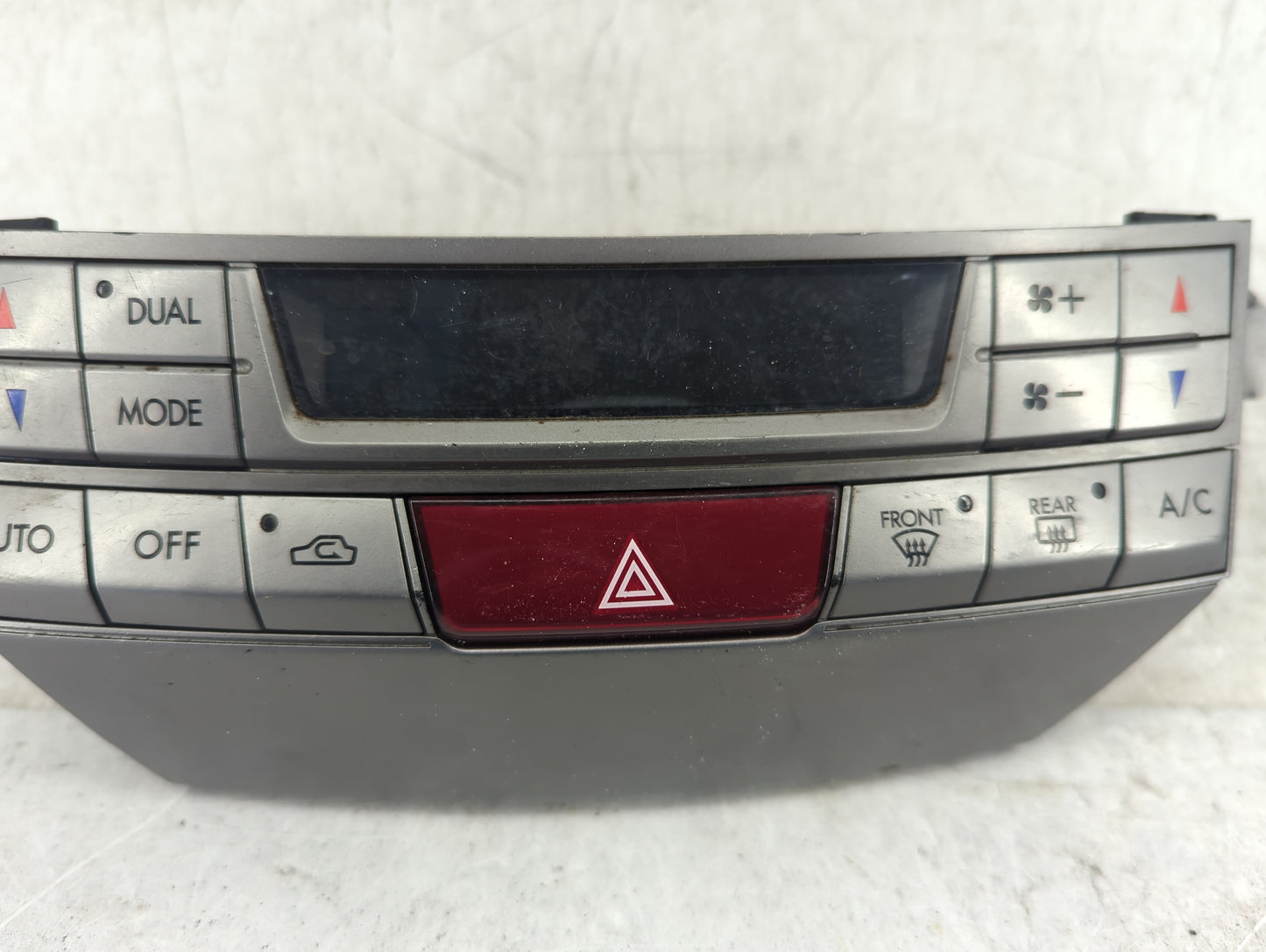 2010-2014 Subaru Legacy Climate Control Module Temperature AC/Heater Replacement P/N:A2C3160350000 72311AJ03A Fits OEM Used 