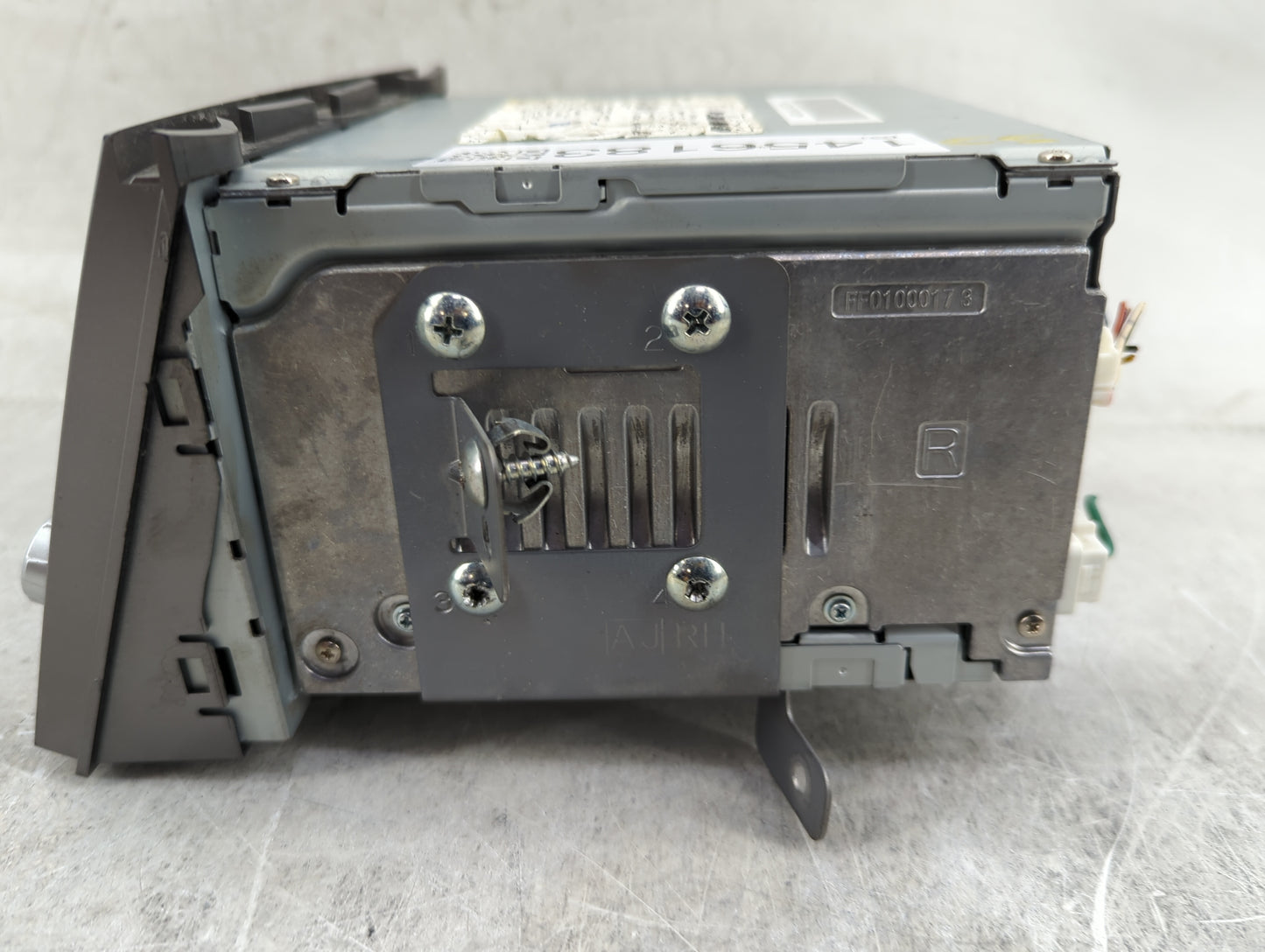 2013-2014 Subaru Legacy Radio AM FM Cd Player Receiver Replacement Fits Fits 2013 2014 OEM Used Auto Parts - Oemusedautopart