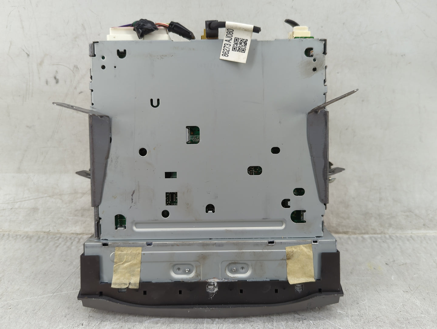 2013-2014 Subaru Legacy Radio AM FM Cd Player Receiver Replacement Fits Fits 2013 2014 OEM Used Auto Parts - Oemusedautopart