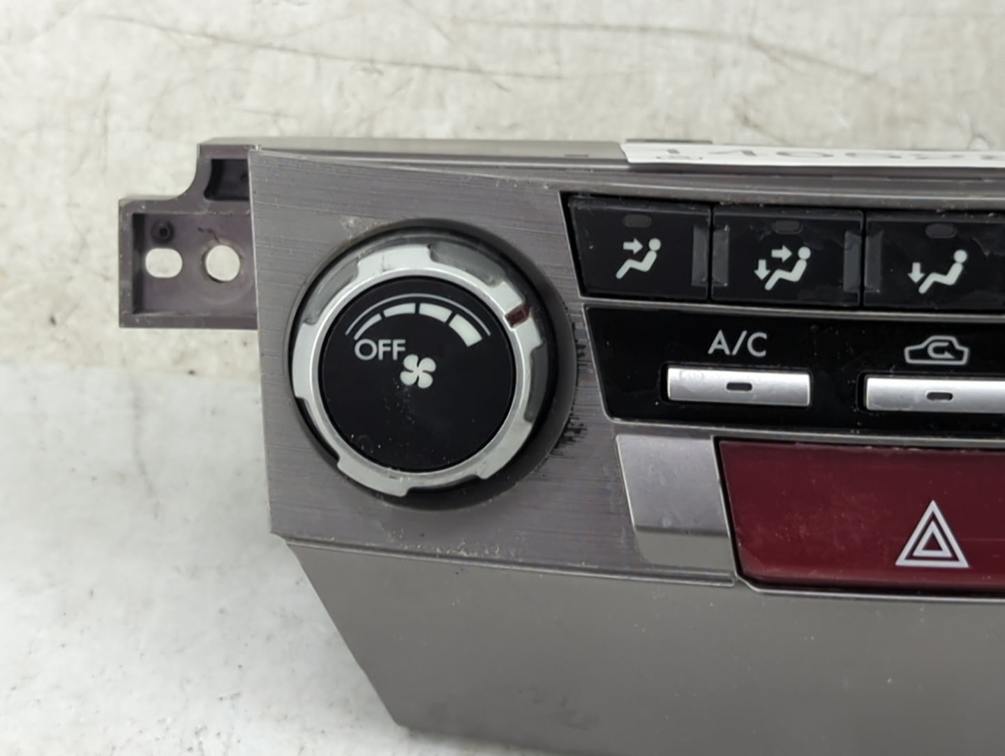 2010-2014 Subaru Legacy Climate Control Module Temperature AC/Heater Replacement P/N:72311AJ08A MX237000-2753 Fits OEM Used 