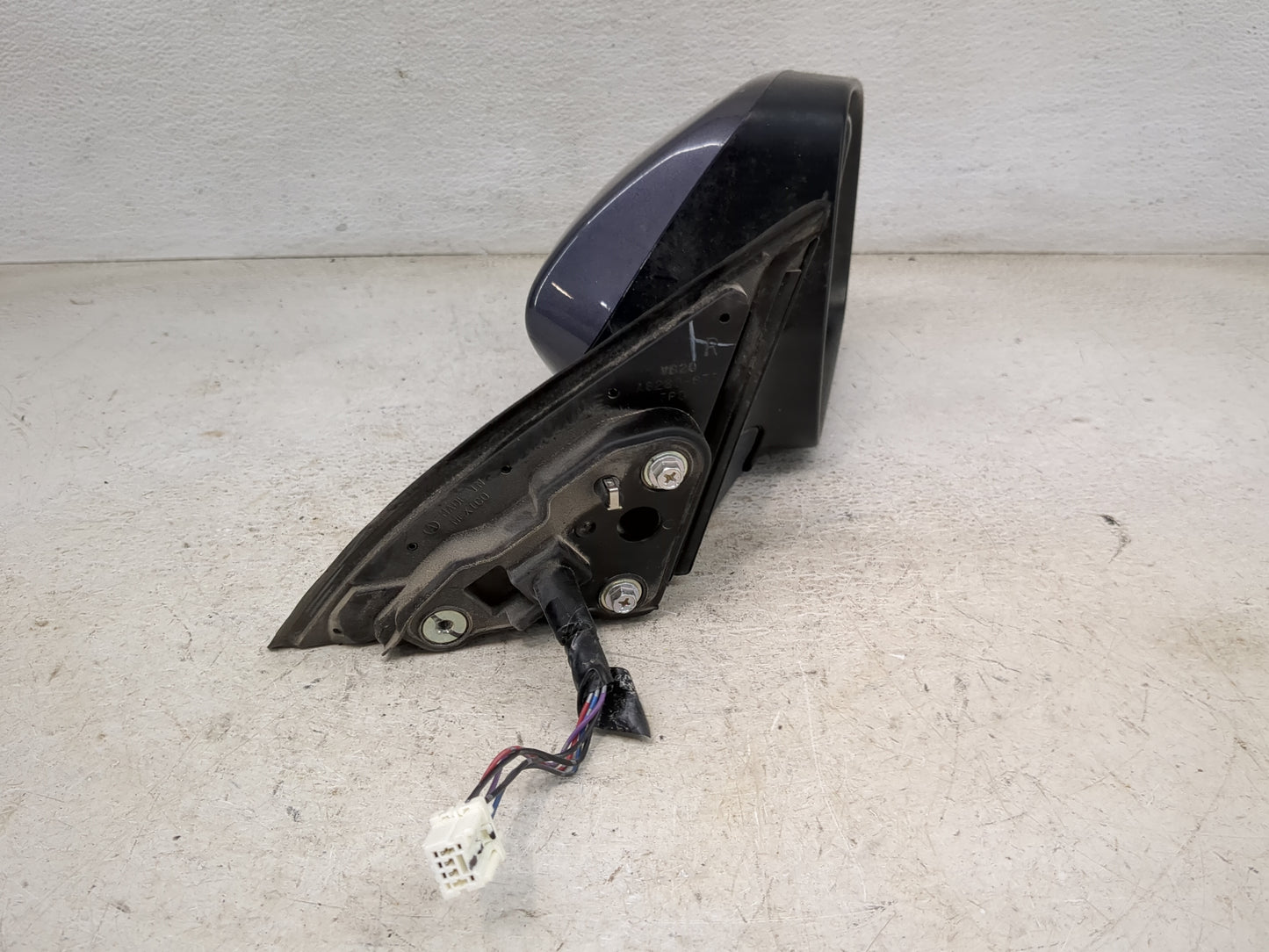 2011-2014 Subaru Legacy Passenger Side View Mirror - Right Door Mirror OEM Used - Oemusedautoparts1.com