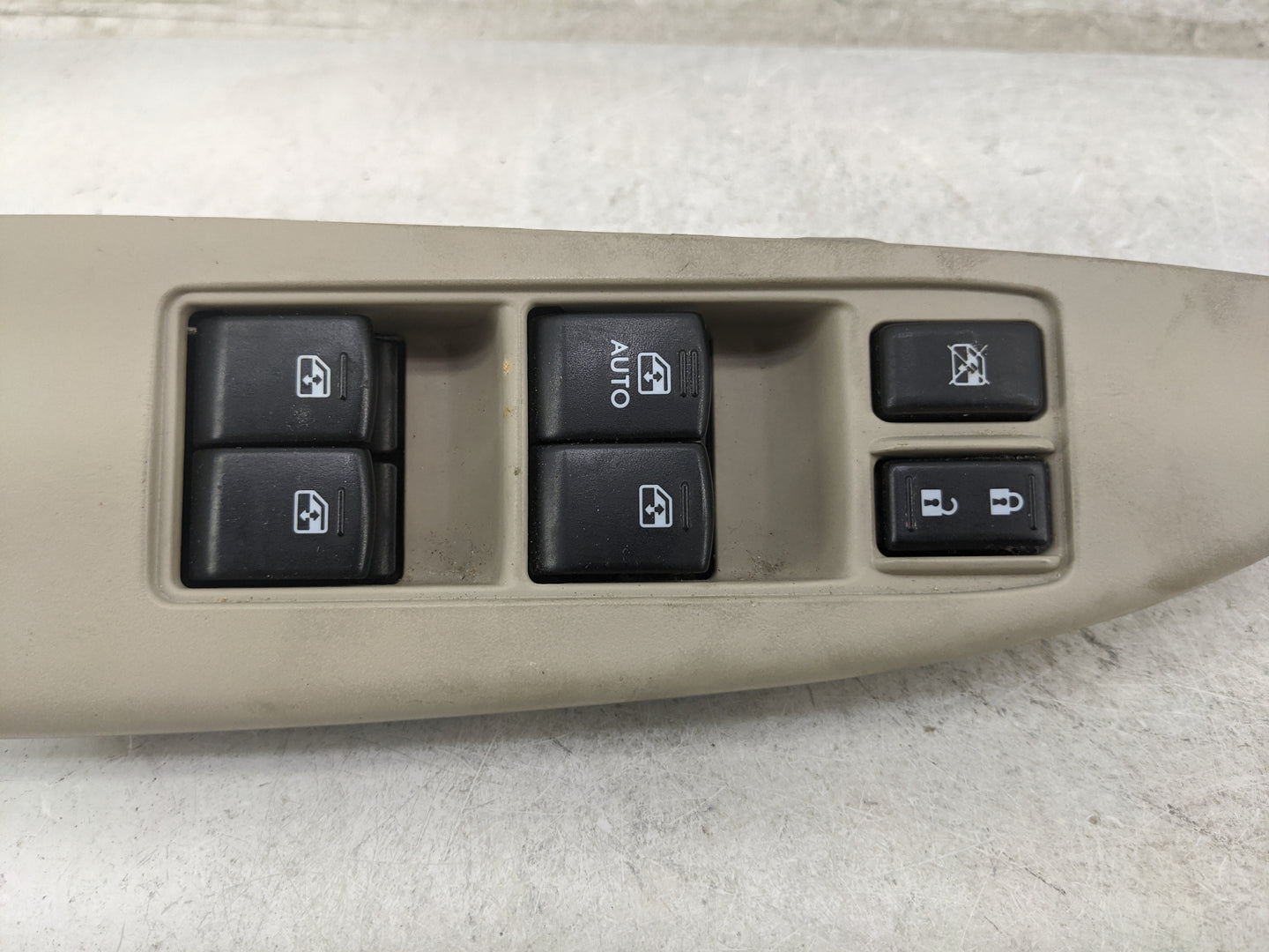 2013-2014 Subaru Legacy Master Power Window Switch Replacement Driver Side Left P/N:83071AJ21A Fits Fits 2013 2014 OEM Used 
