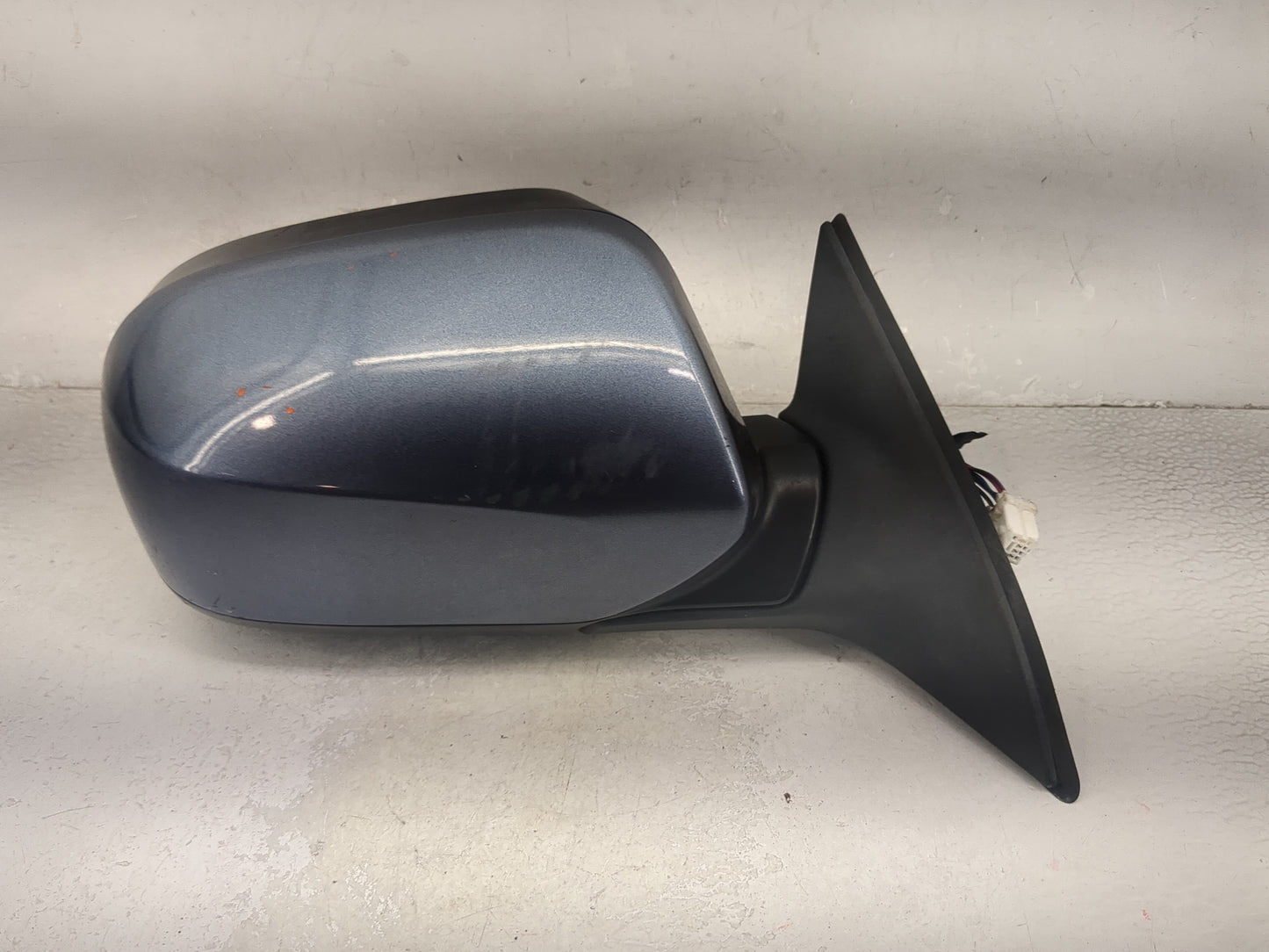 2011-2014 Subaru Legacy Passenger Side View Mirror - Right Door Mirror OEM Used - Oemusedautoparts1.com