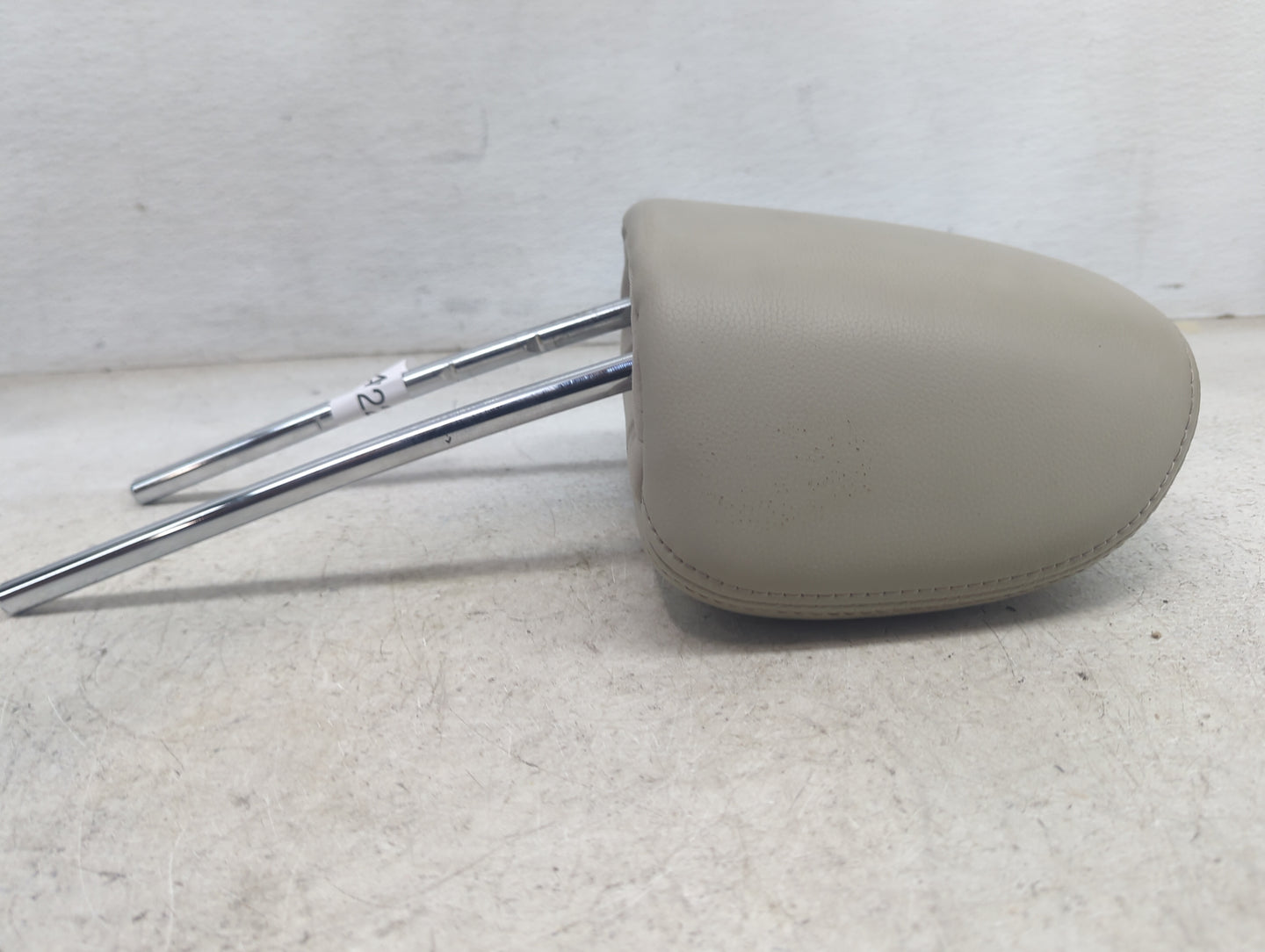 2014 Subaru Legacy Headrest Head Rest Front Driver Seat Tan - Oemusedautoparts1.com