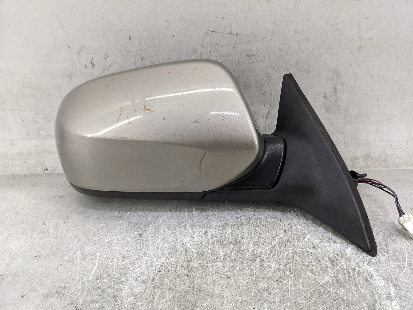 2011-2014 Subaru Legacy Passenger Side View Mirror - Right Door Mirror OEM Used - Oemusedautoparts1.com