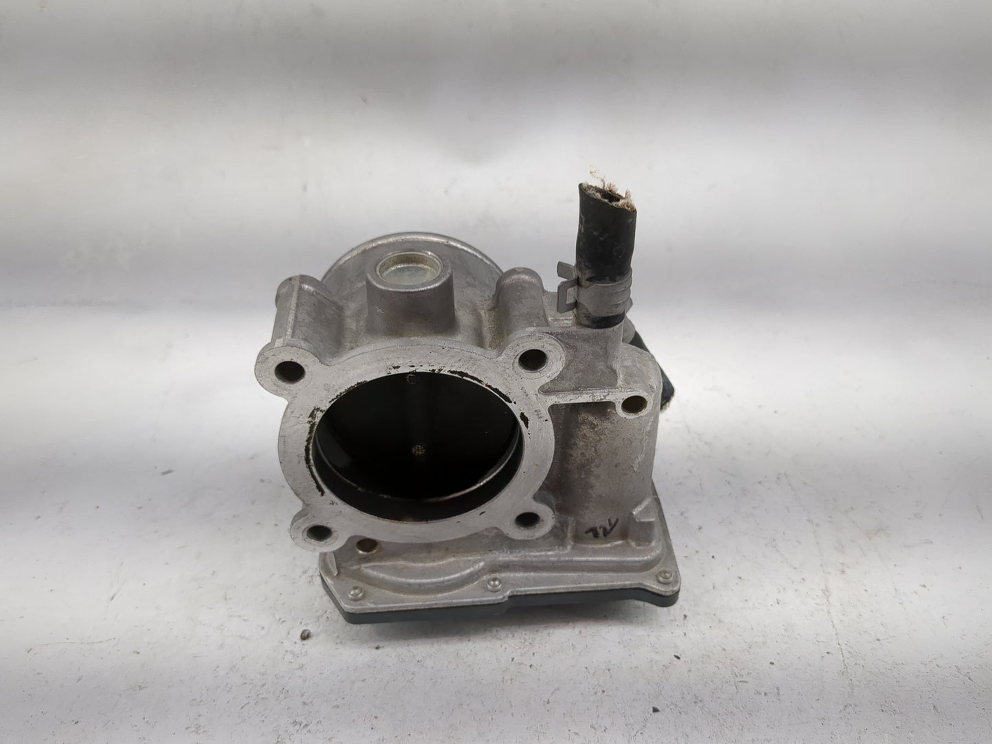 2013-2019 Subaru Legacy Throttle Body P/N:16112AA38A 110201780 Fits Fits 2013 2014 2015 2016 2017 2018 2019 OEM Used Auto Pa