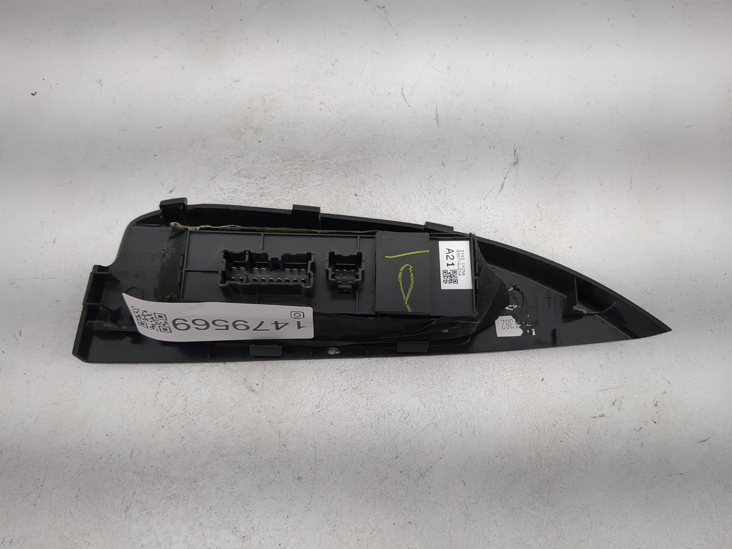 2013-2014 Subaru Legacy Master Power Window Switch Replacement Driver Side Left P/N:83071AJ21A Fits Fits 2013 2014 OEM Used 