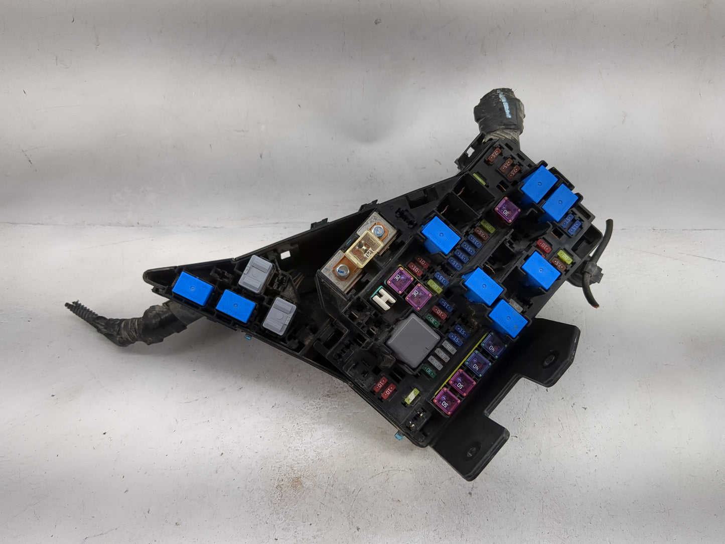 2010-2014 Subaru Legacy Fusebox Fuse Box Panel Relay Module P/N:MB702800B Fits Fits 2010 2011 2012 2013 2014 OEM Used Auto P