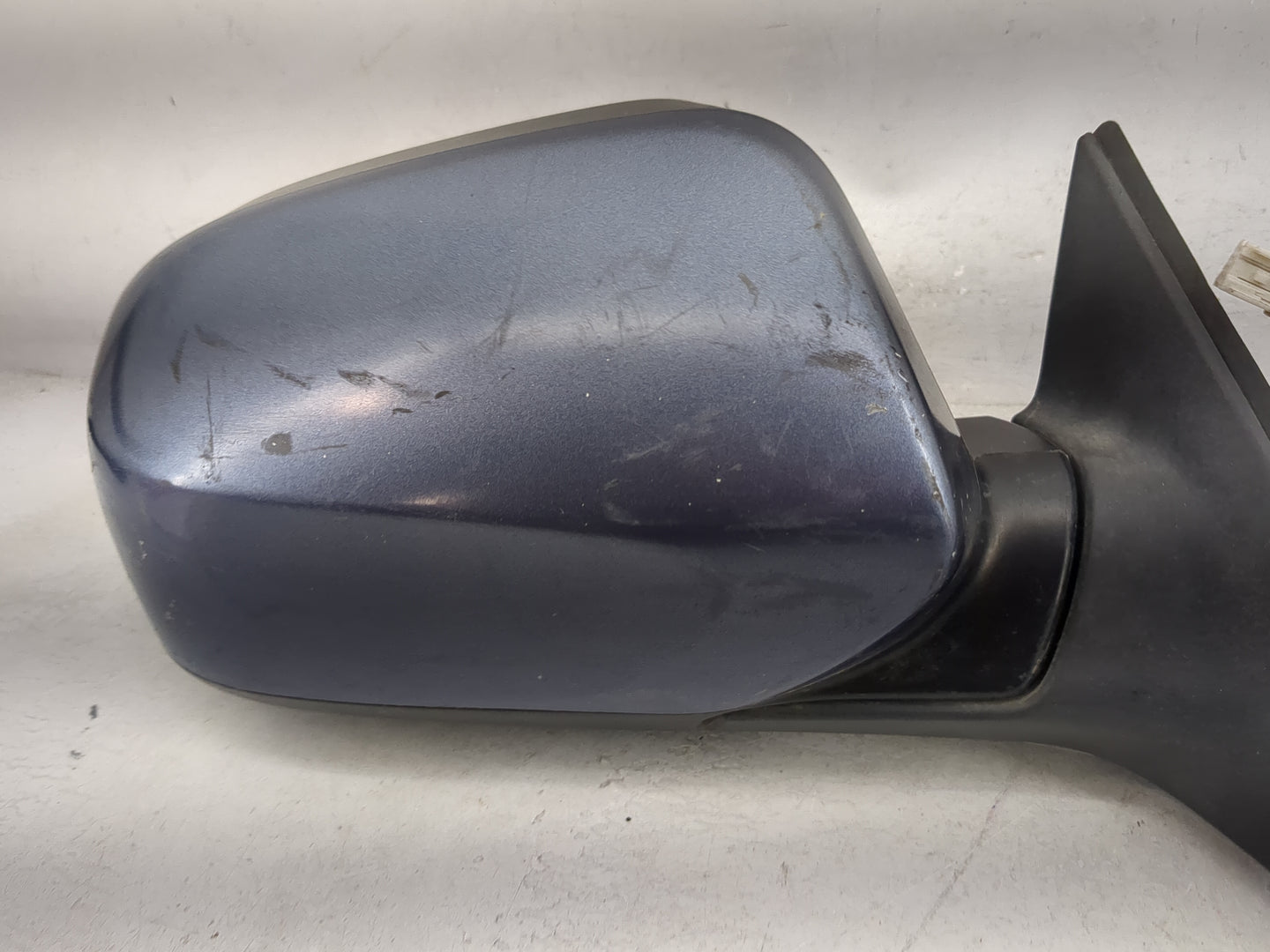 2011-2014 Subaru Legacy Passenger Side View Mirror - Right Door Mirror OEM Used - Oemusedautoparts1.com