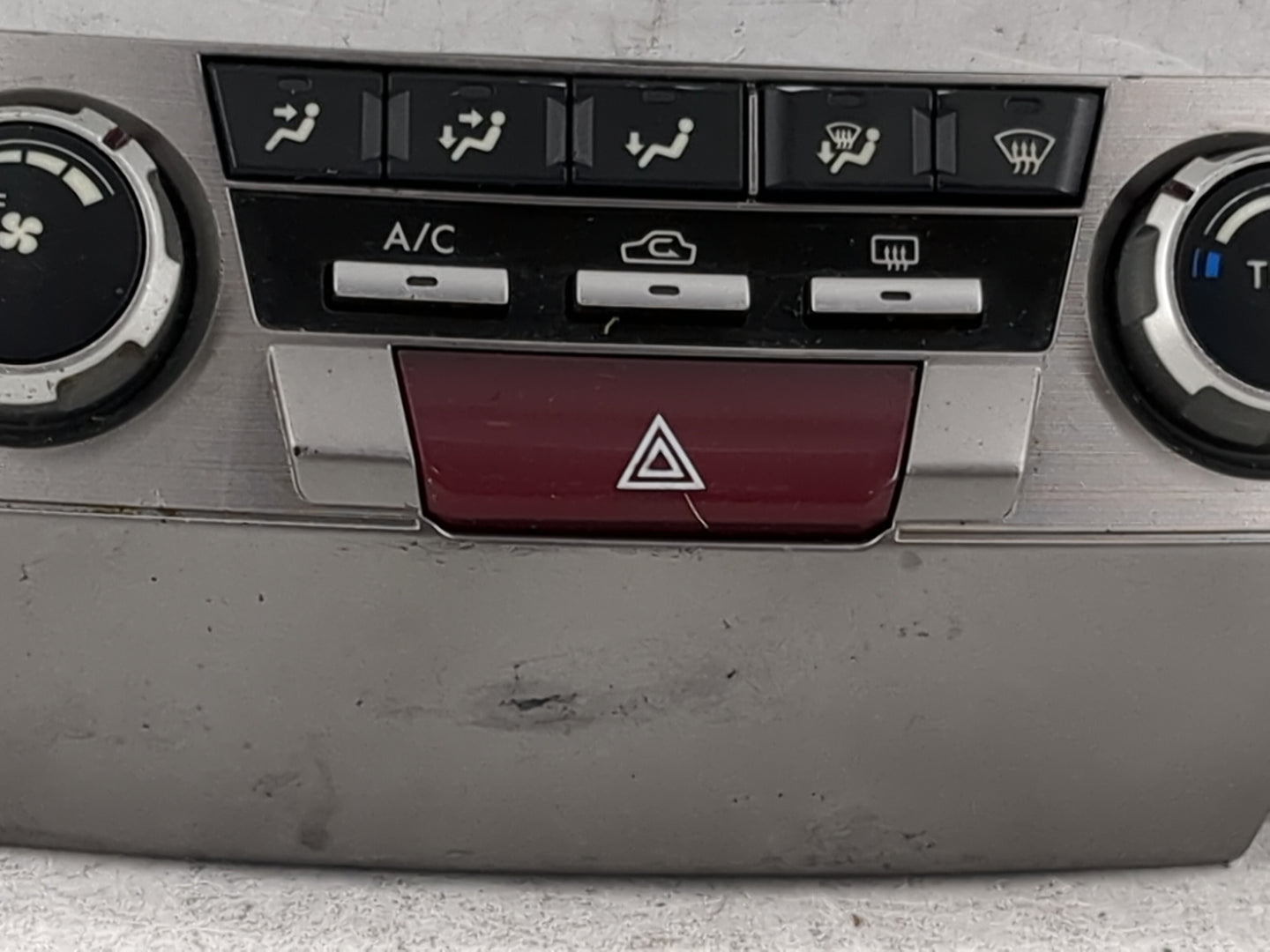 2010-2014 Subaru Legacy Climate Control Module Temperature AC/Heater Replacement P/N:72311AJ08A MX237000-2753 Fits OEM Used 