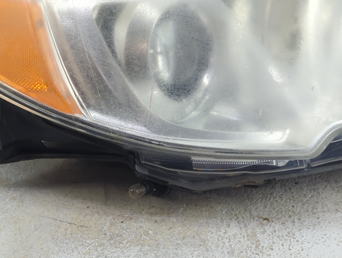 2014 Subaru Legacy Passenger Right Oem Head Light Headlight Lamp - Oemusedautoparts1.com