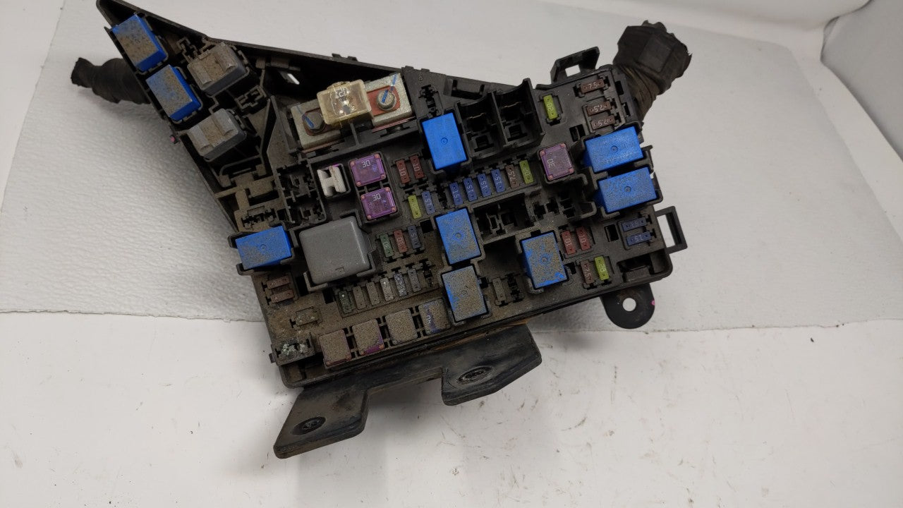 2010-2014 Subaru Legacy Fusebox Fuse Box Panel Relay Module Fits Fits 2010 2011 2012 2013 2014 OEM Used Auto Parts - Oemused