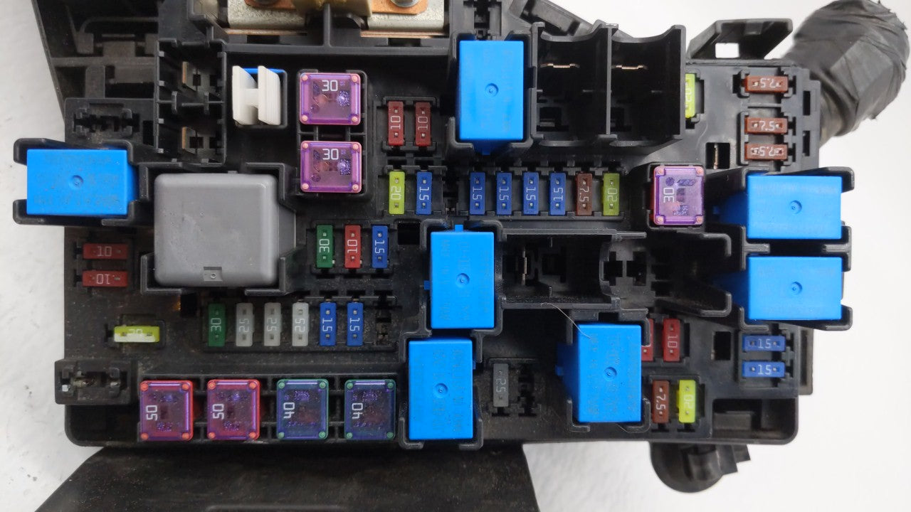 2010-2014 Subaru Legacy Fusebox Fuse Box Panel Relay Module P/N:MB503200B Fits Fits 2010 2011 2012 2013 2014 OEM Used Auto P