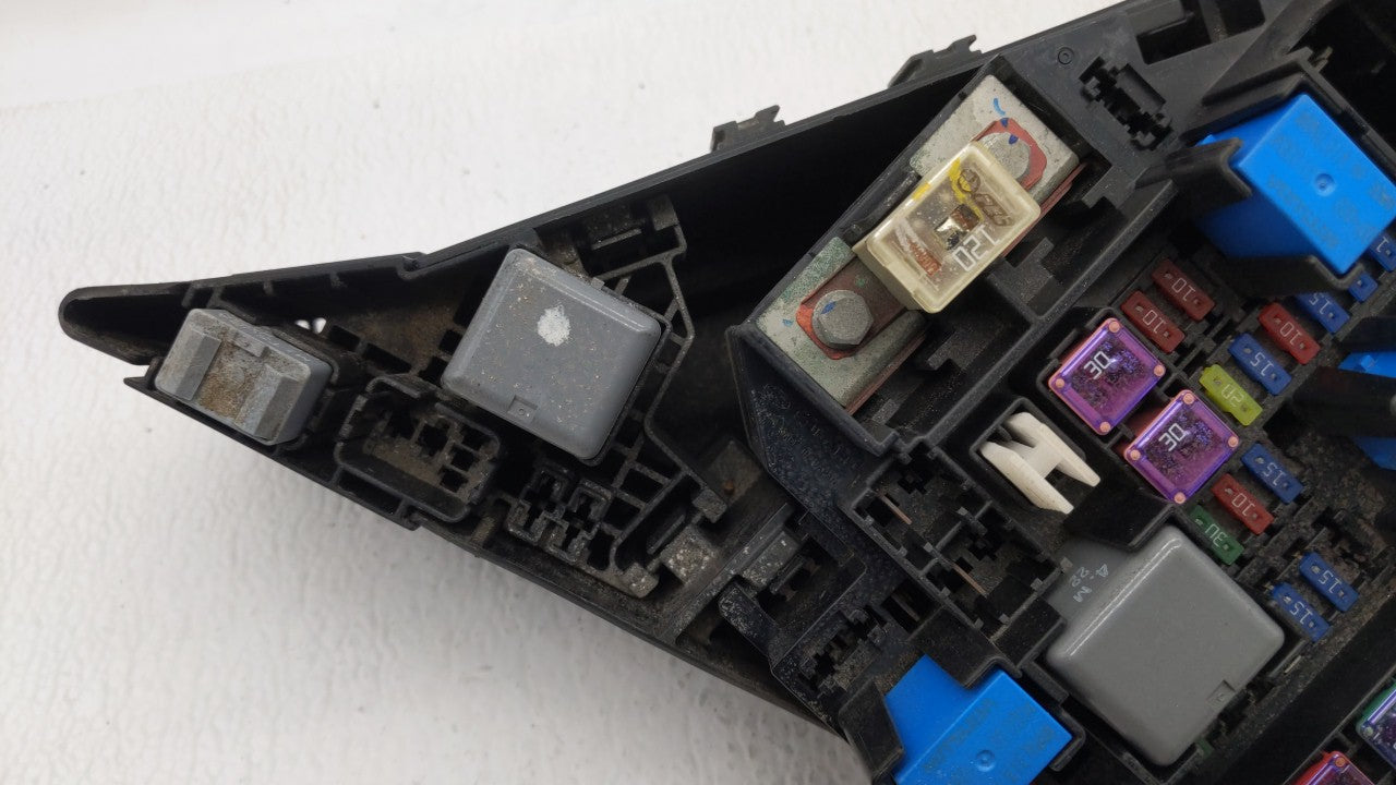 2010-2014 Subaru Legacy Fusebox Fuse Box Panel Relay Module P/N:MB503200B Fits Fits 2010 2011 2012 2013 2014 OEM Used Auto P